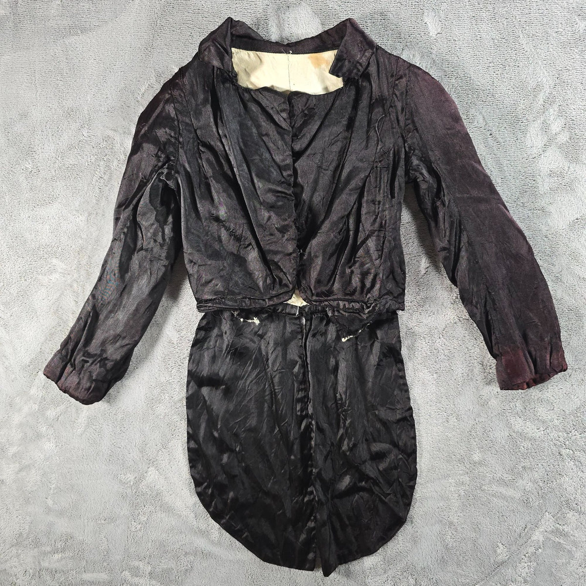 Antique 1880s Victorian Black Silk Coat Basque Bodice (Girls Small) *Fair
