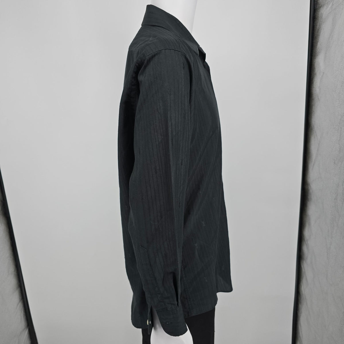 Vintage 1980s Yves Saint Laurent Menswear Black YSL Monogram Shirt (L/16 32-33)