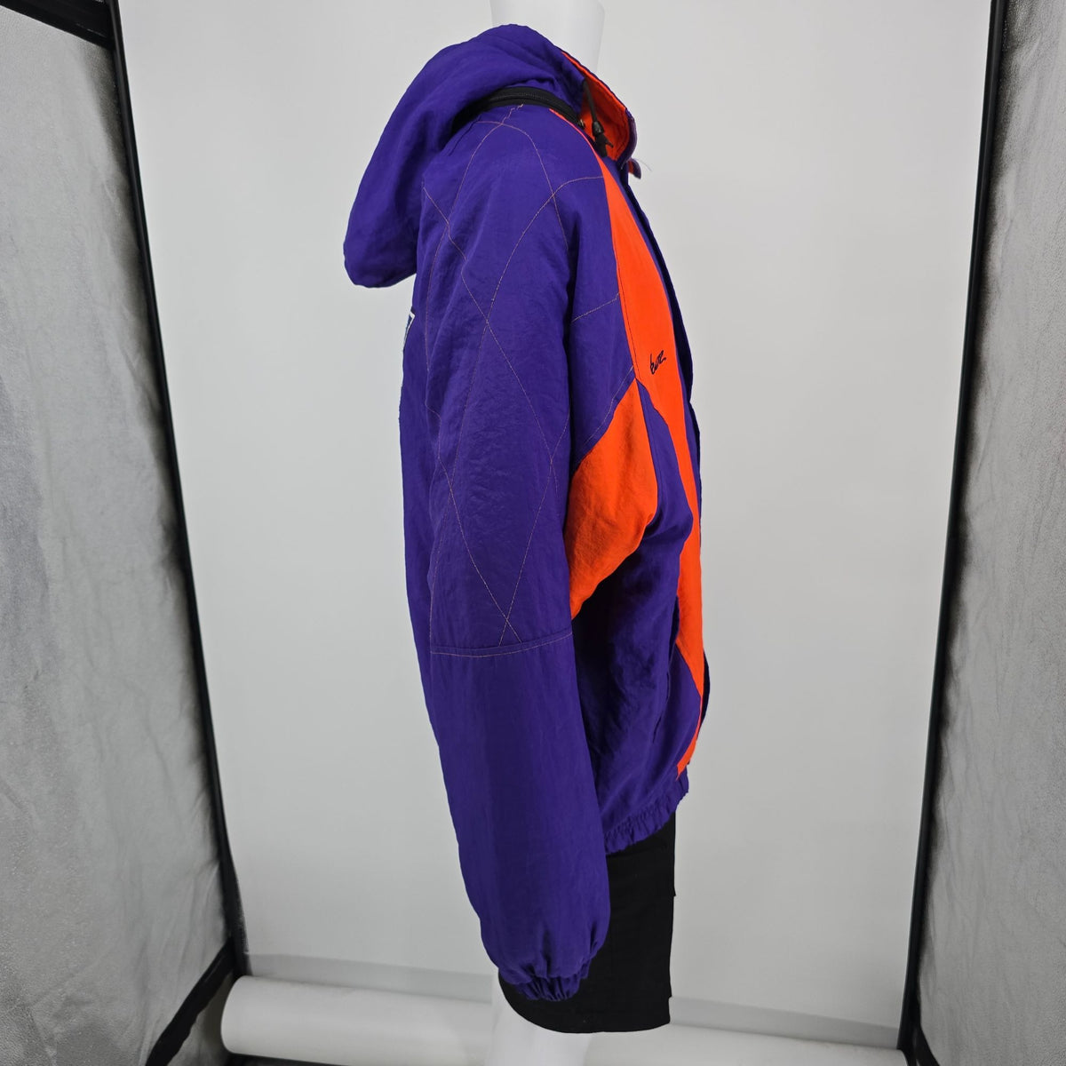 Vintage 1990s Starter Phoenix Suns Insulated/Hooded Color Block Jacket (XL/XXL)