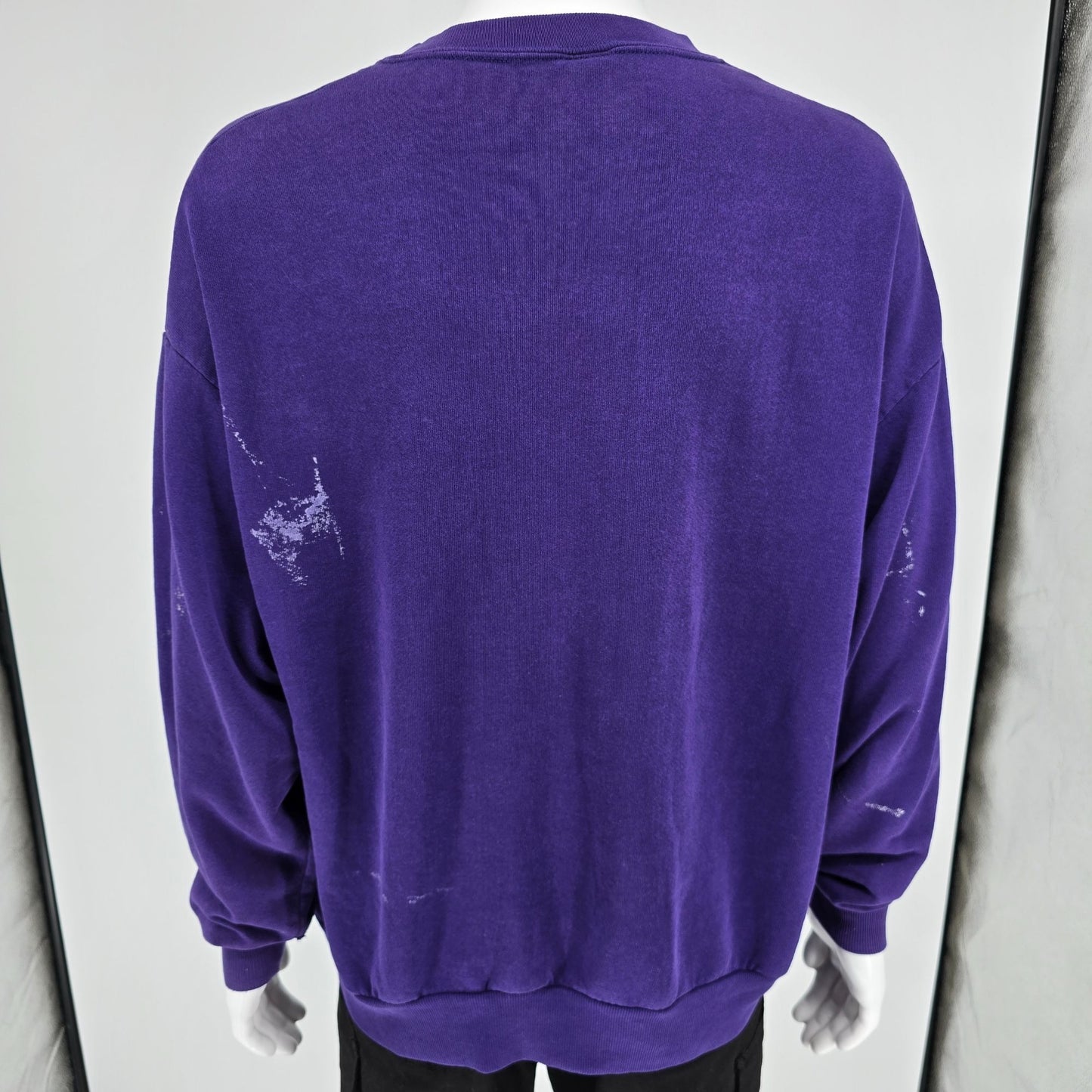 Distressed Vintage 1990s East Knox Bull Dogs Howard, Ohio Sweatshirt (2XL)