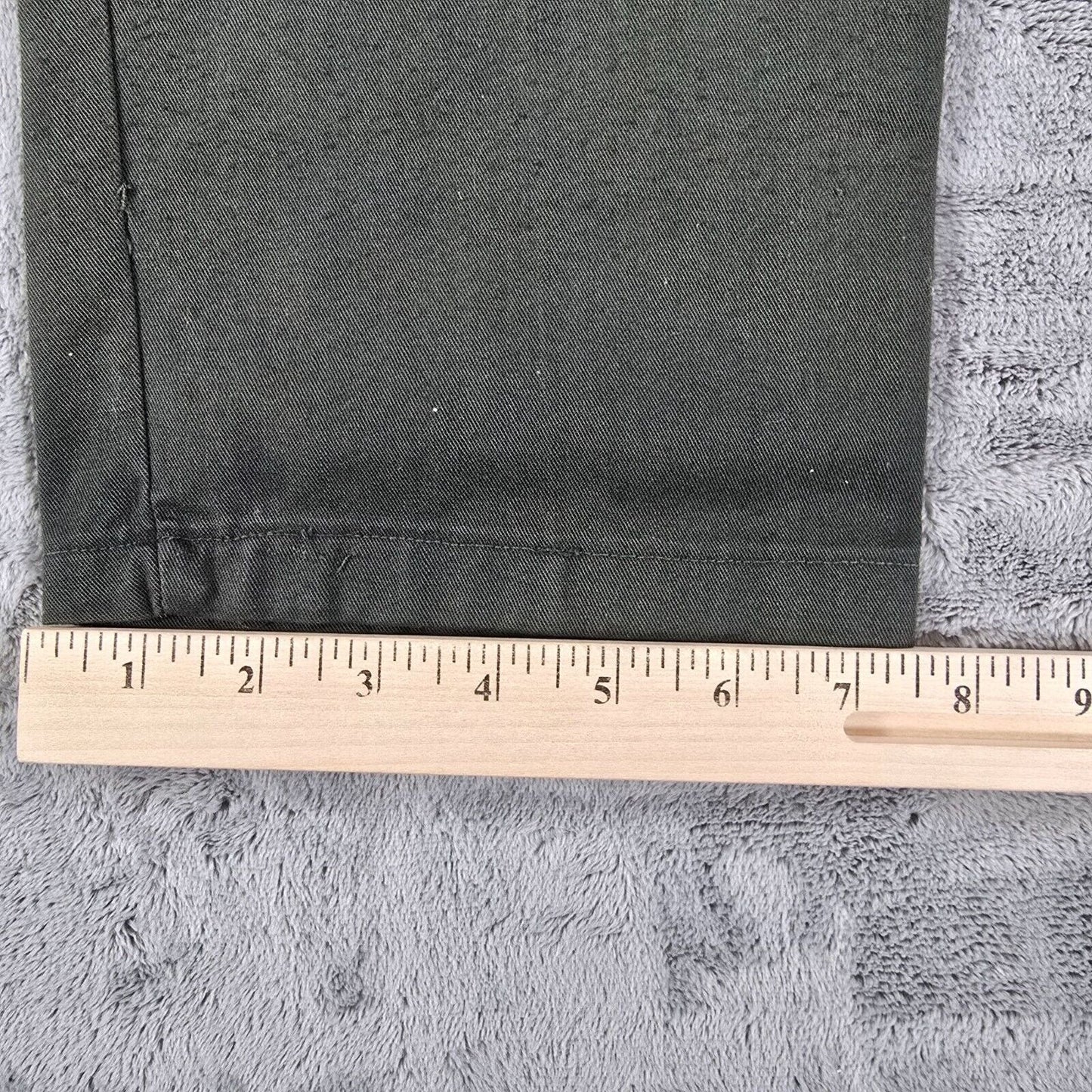 Vintage 1970s Green Large Pocket Serval Zipper Utility Work Pants (31x27) *Fair*