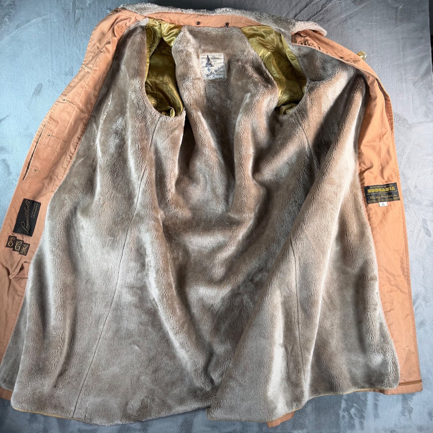 Vintage 1970s Misty Harbor Borgazia Faux Fur Lined Any Weather Coat (L/XL)