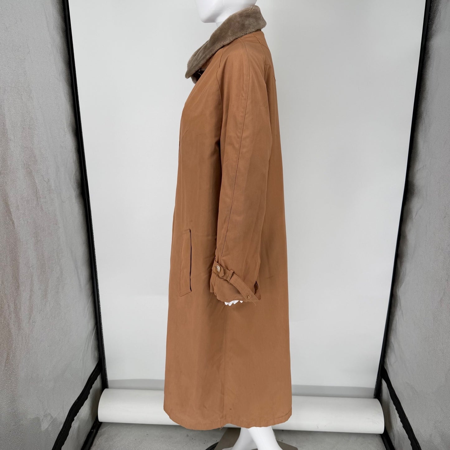 Vintage 1970s Misty Harbor Borgazia Faux Fur Lined Any Weather Coat (L/XL)