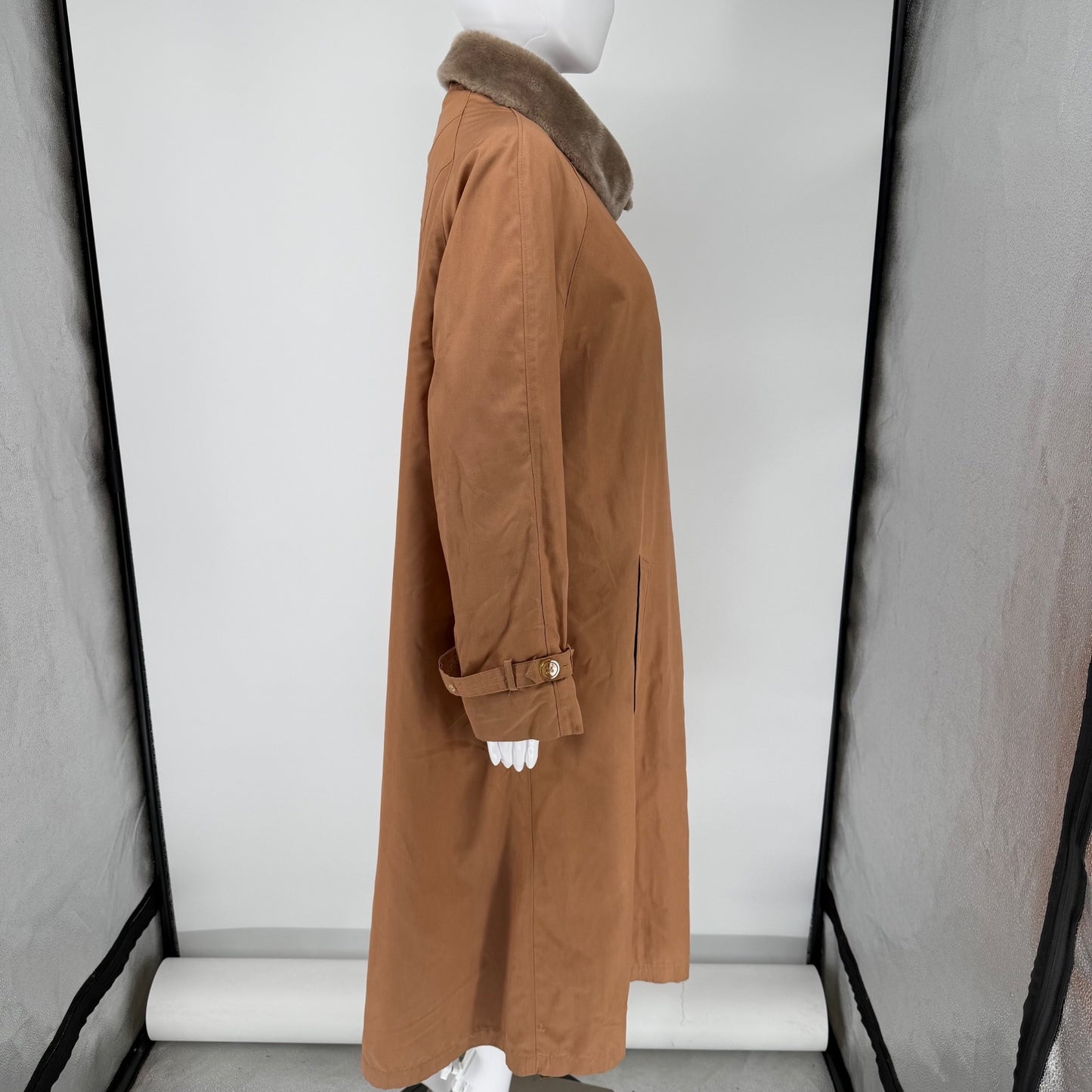 Vintage 1970s Misty Harbor Borgazia Faux Fur Lined Any Weather Coat (L/XL)