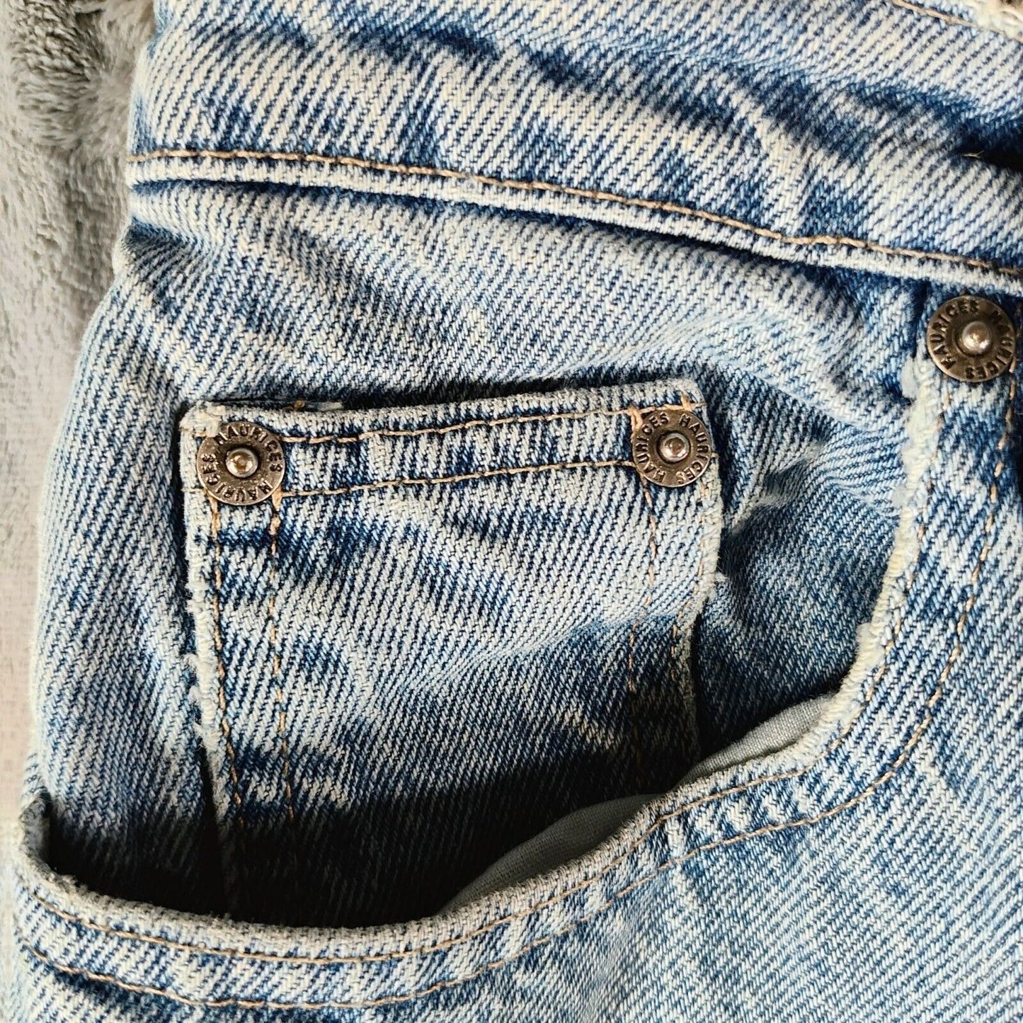Vintage Maurices Women's 100% Cotton Light Blue Denim Loose Fit Jeans (6 Reg)