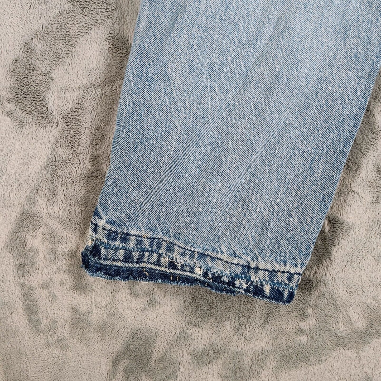Vintage Maurices Women's 100% Cotton Light Blue Denim Loose Fit Jeans (6 Reg)
