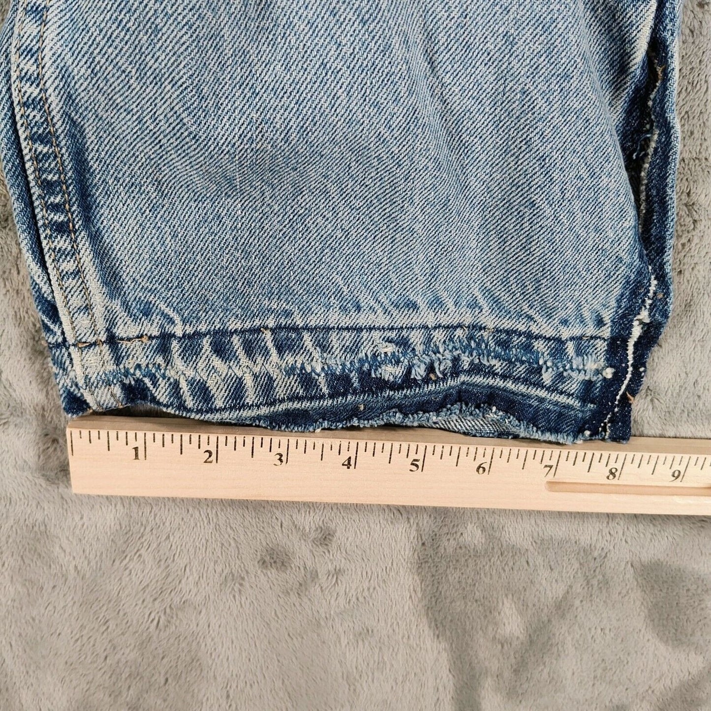 Vintage Maurices Women's 100% Cotton Light Blue Denim Loose Fit Jeans (6 Reg)