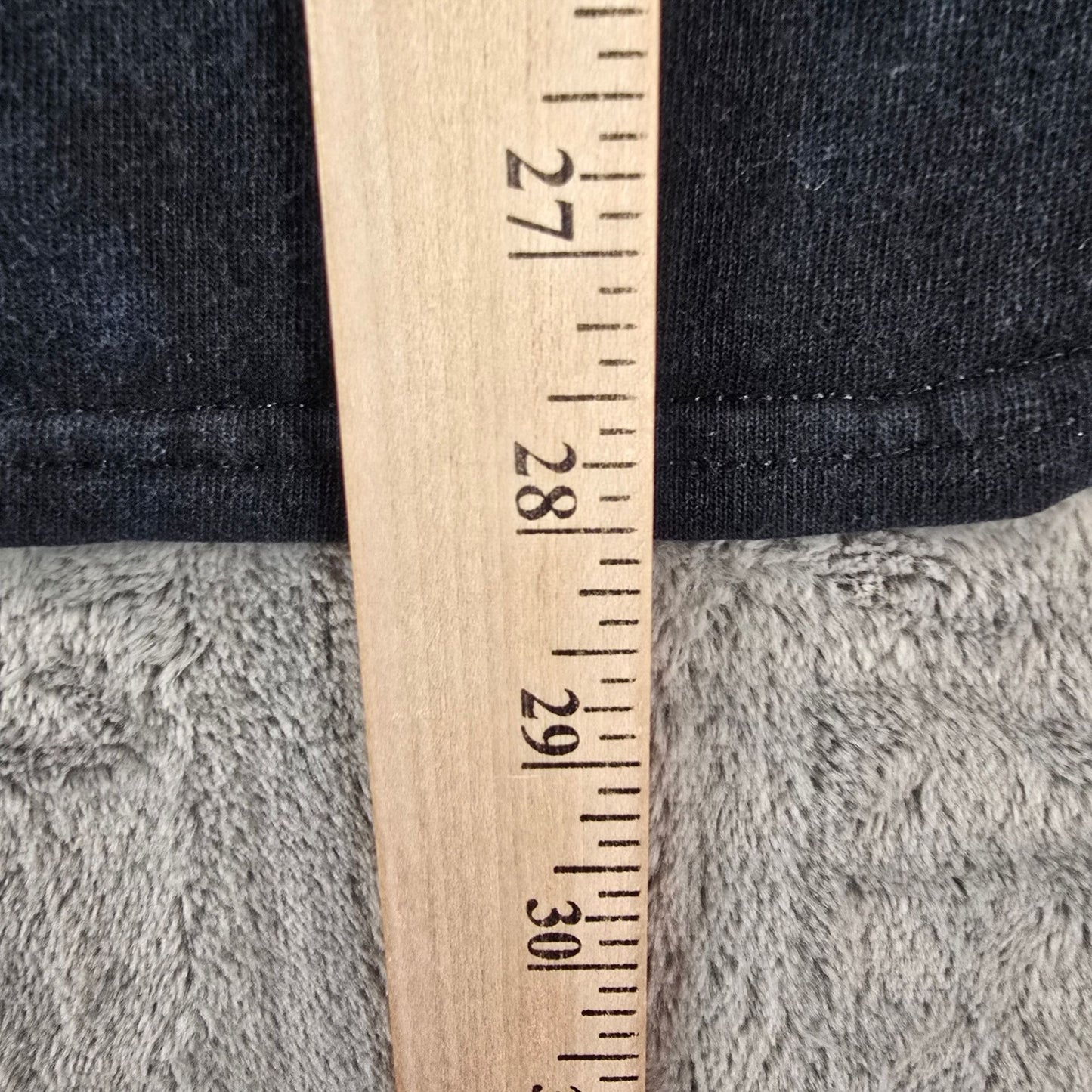 2010s Tony Hawk Black/Blue Mottled Wash Lightning Wolf T-Shirt (M) *Flaw