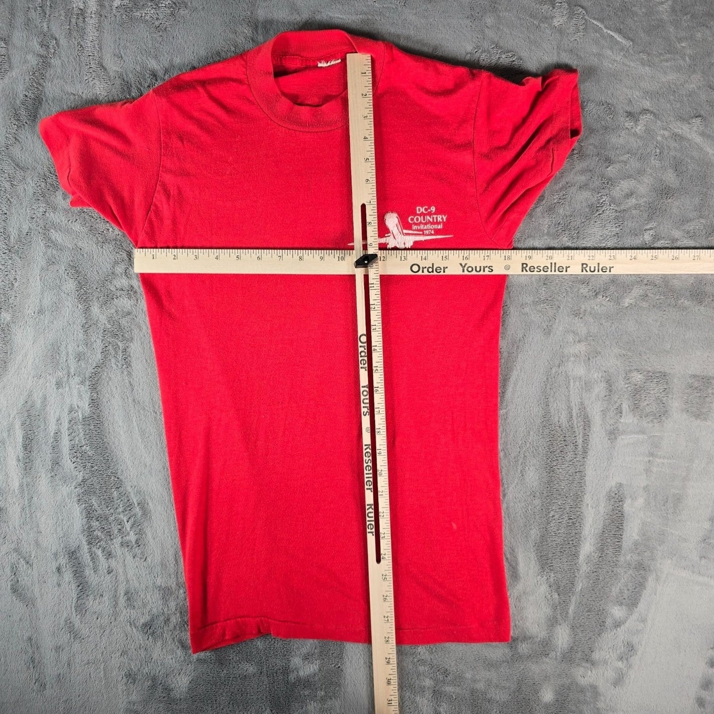 Vintage 1974 Red DC-9 Country Invitational Single Stitch Graphic T-Shirt (S)