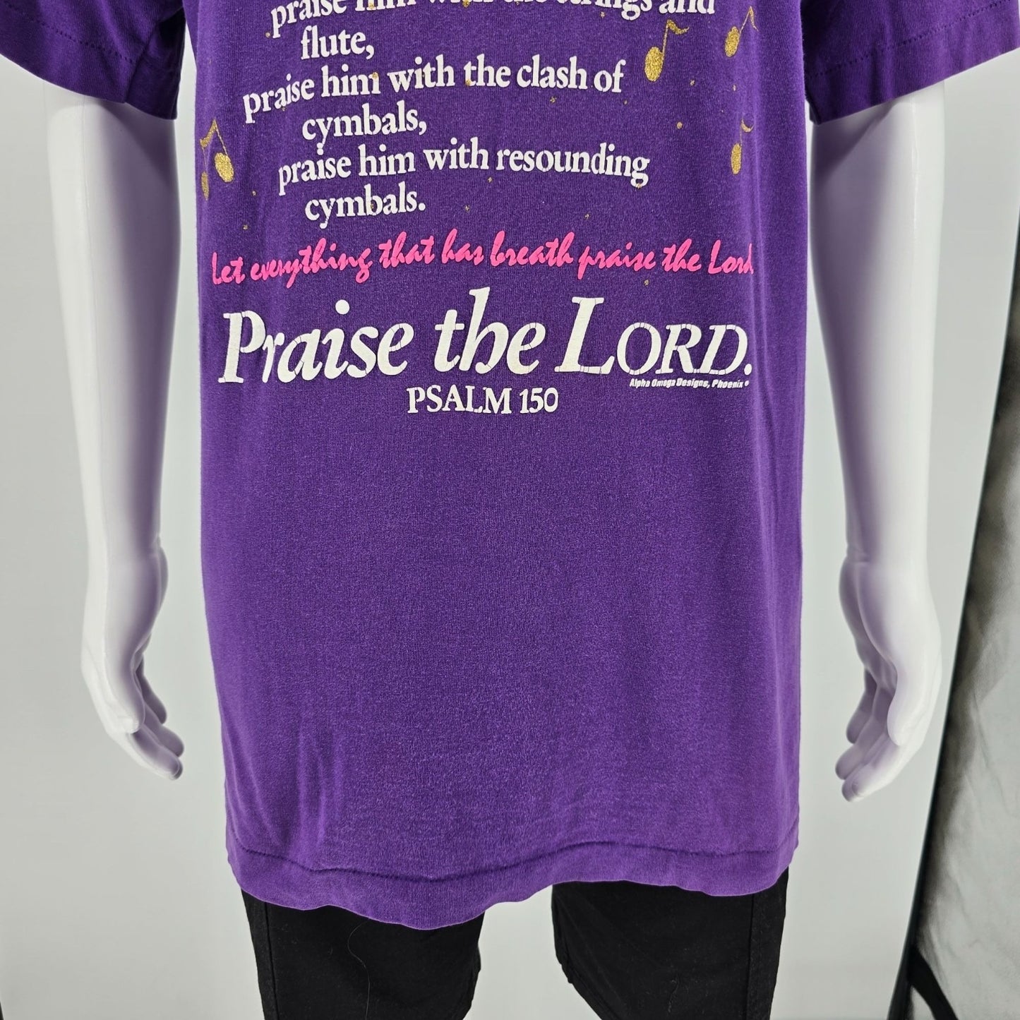 Vintage 1990s Alpha Omega Designs Praise the Lord Psalm 150 Purple T-Shirt (XL)