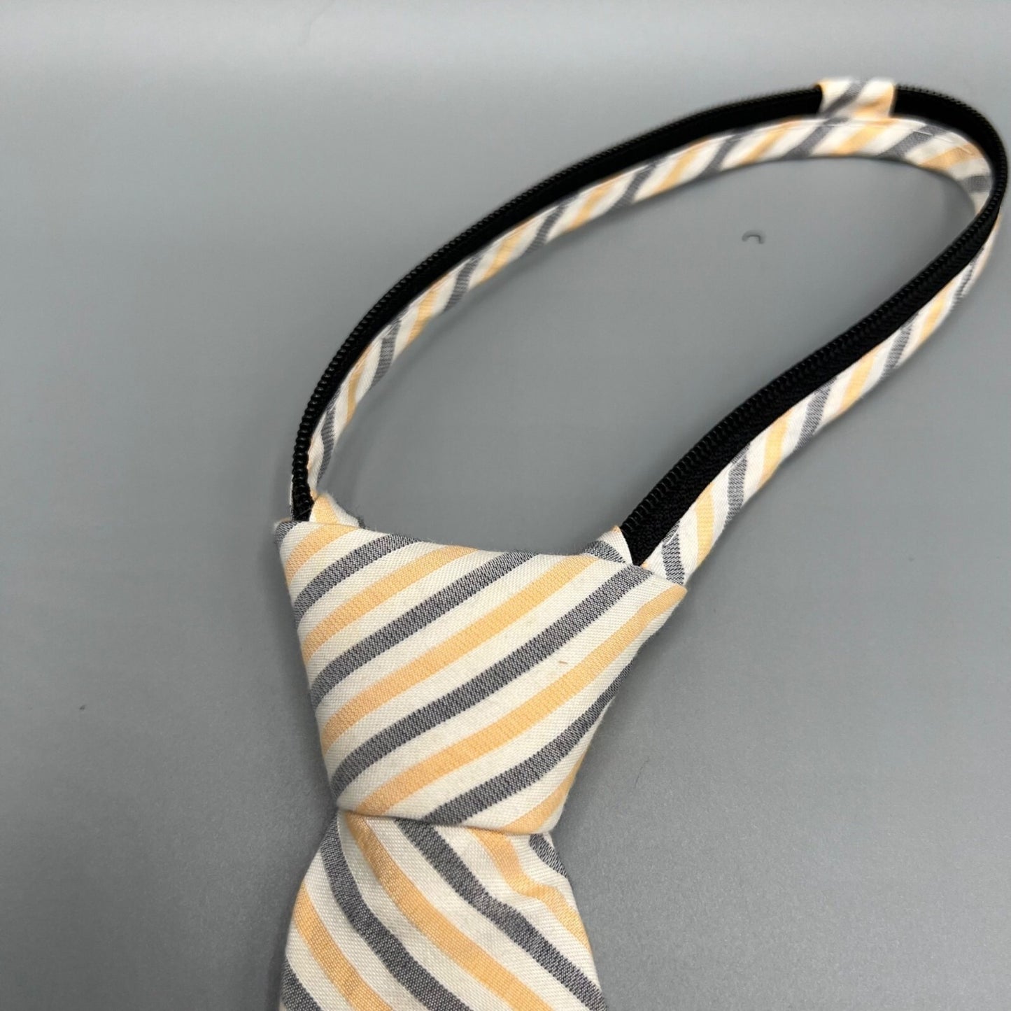 Nordstrom Kids Beige, Yellow, and Blue Striped Adjustable Zipper Tie (14" Long)