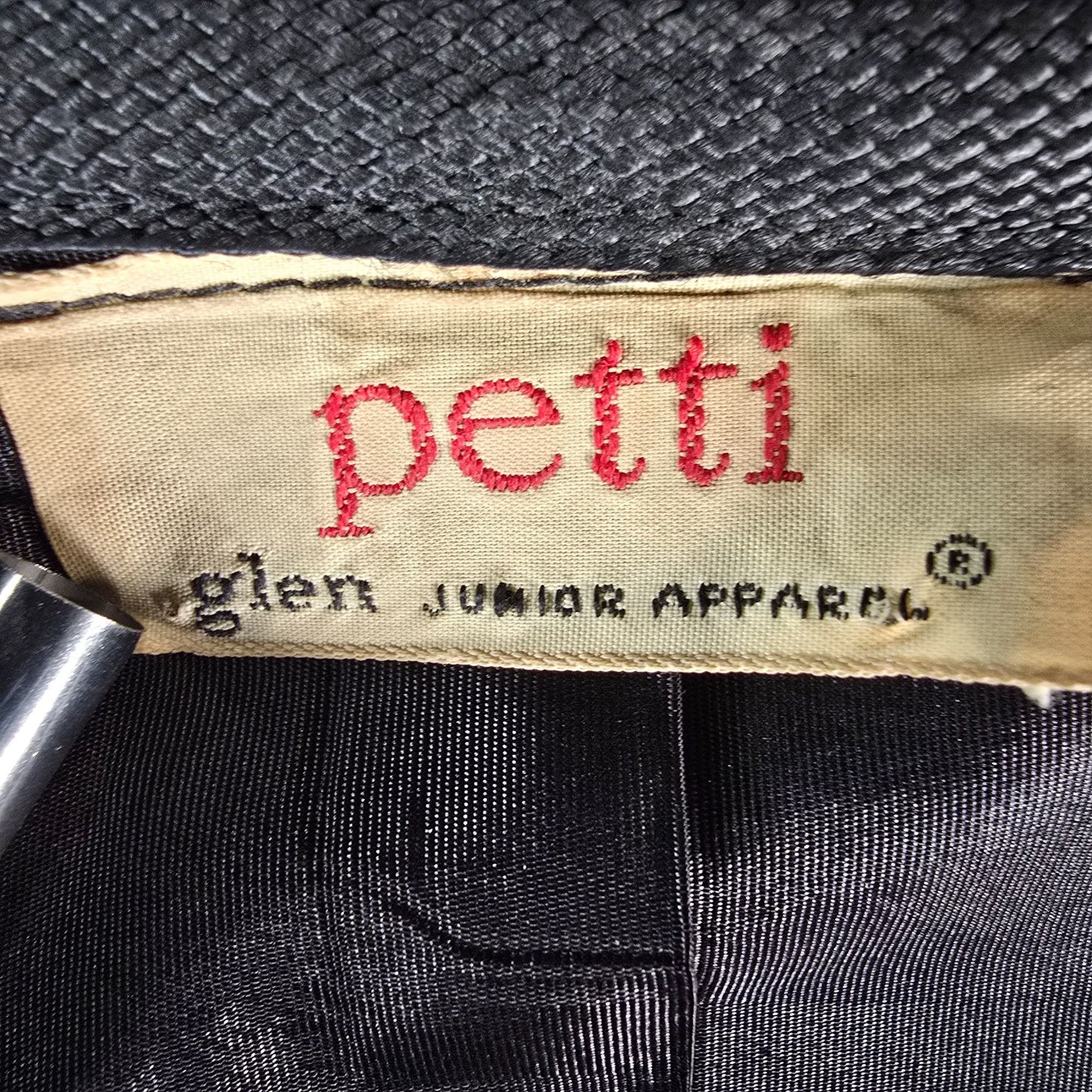 Vintage 1960s Petti Glen Junior Apparel Black Velveteen Cropped Jacket (M)