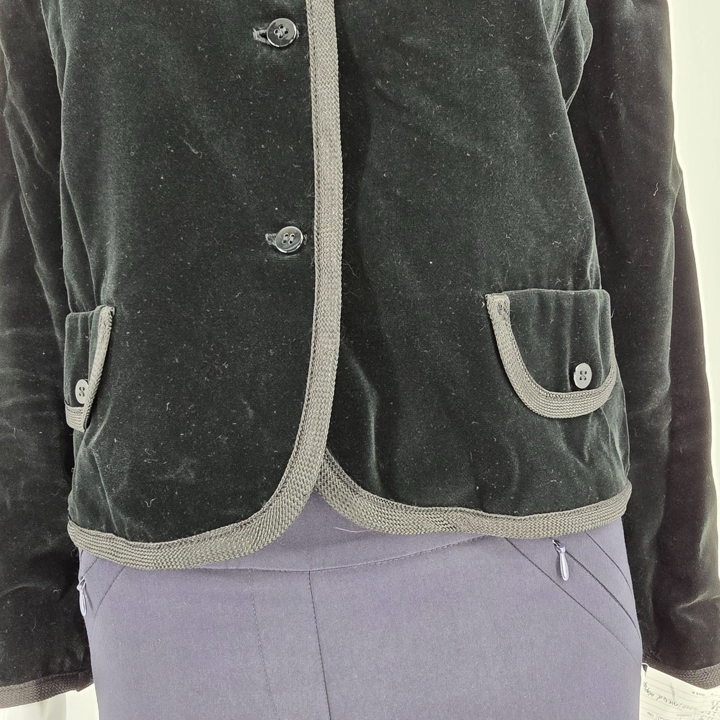 Vintage 1960s Petti Glen Junior Apparel Black Velveteen Cropped Jacket (M)