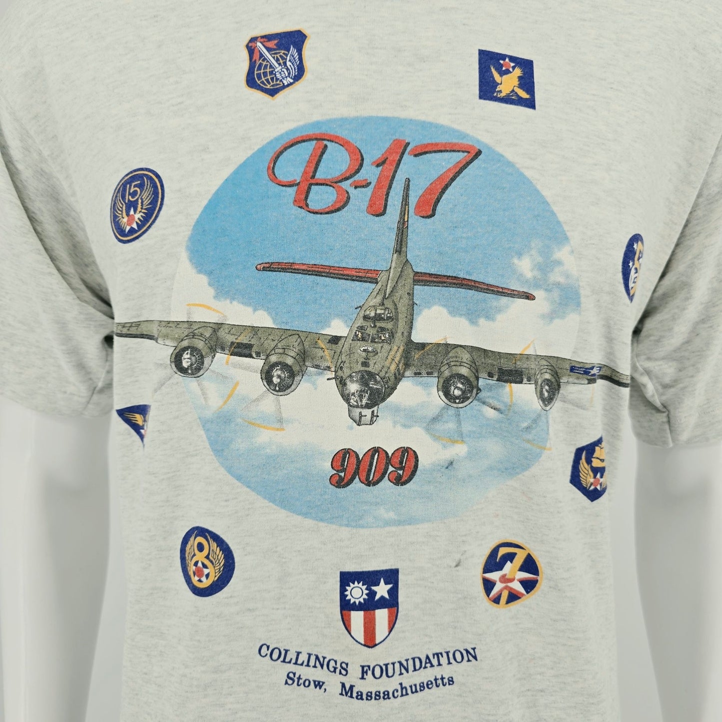 Vintage 1990s B17 909 Collings Foundation Stow Massachusetts T-Shirt (M/L)