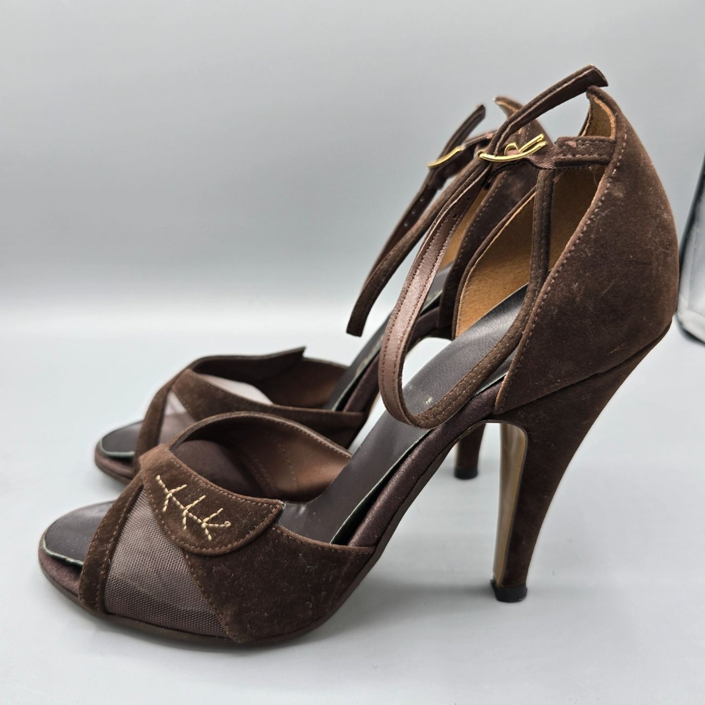 Vintage 1970s QualiCraft Brown Faux-Suede & Mesh Ankle-Strap High Heels (7B)