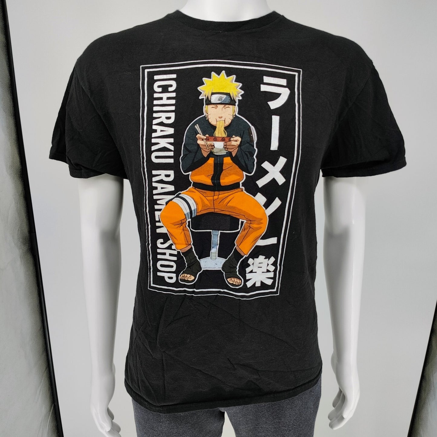 Naruto Shippuden Collection "Ichiraku Ramen Shop" Anime Graphic T-Shirt (L)