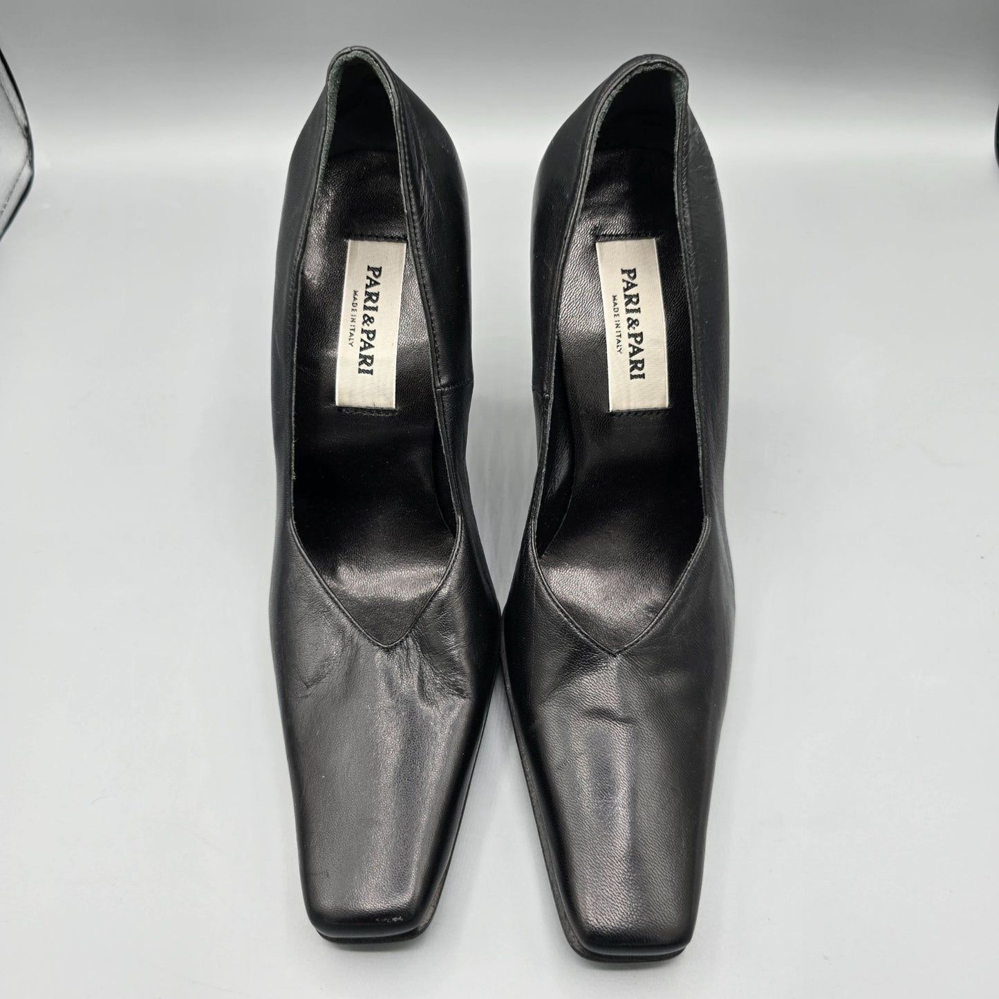 Vintage 1990s Deadstock Pari & Pari Black Nappa Leather Square-Toe Pumps (7B)