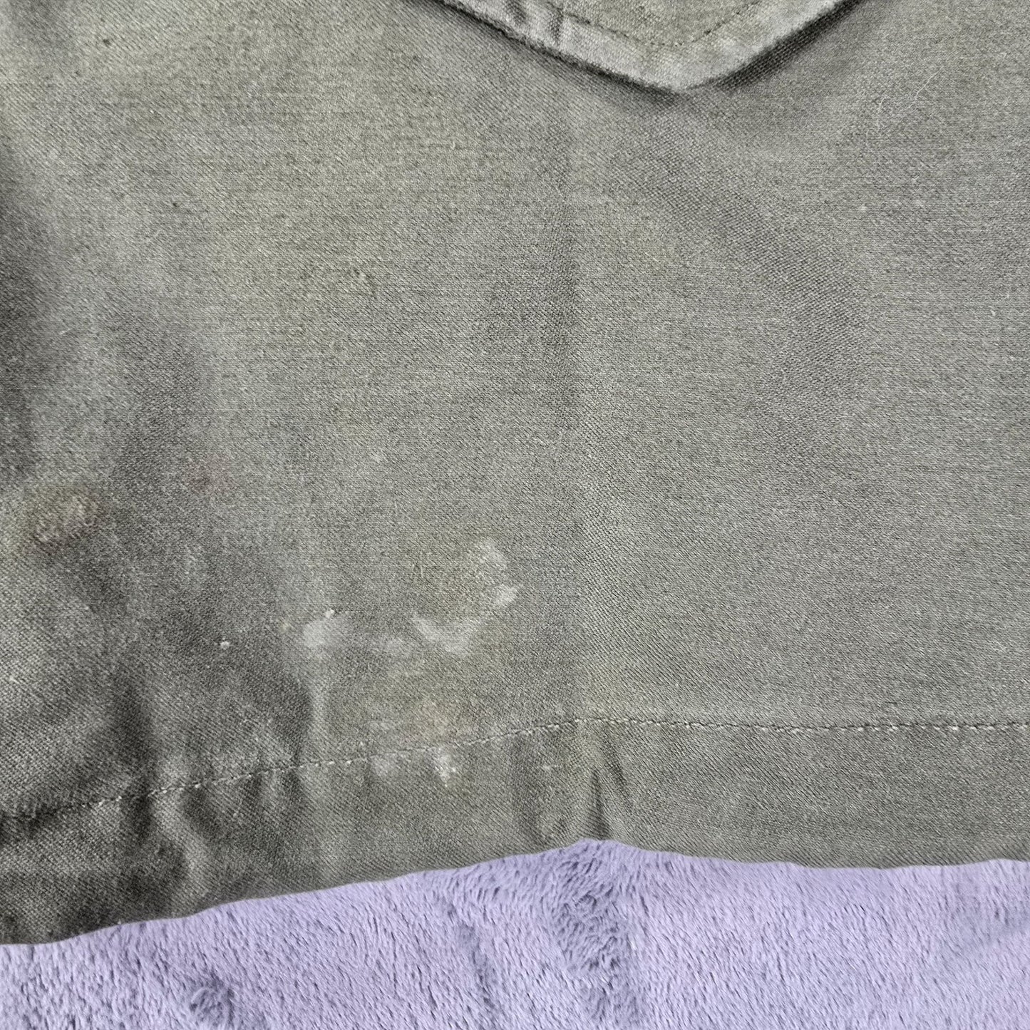 Vintage 1969 U.S. Army Vietnam Era M-65 Hooded Field Jacket (Large Short)