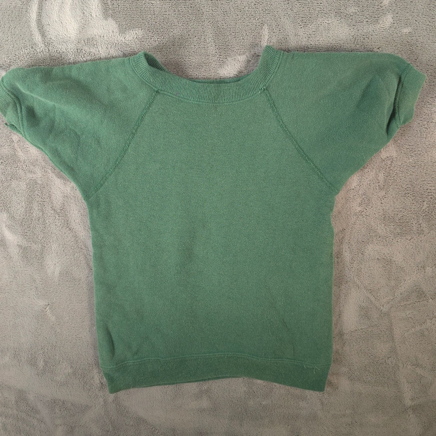 Vintage 1960s Wildwood New Jersey Cropped Short Sleeve Sweatshirt (Youth Large)