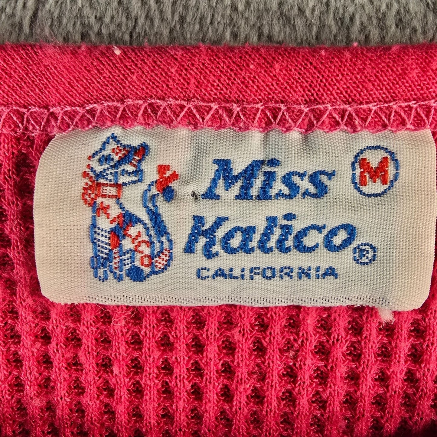 Vintage 1980s Miss Kalico California Pink Waffle Knit Batwing Pullover Top (M)