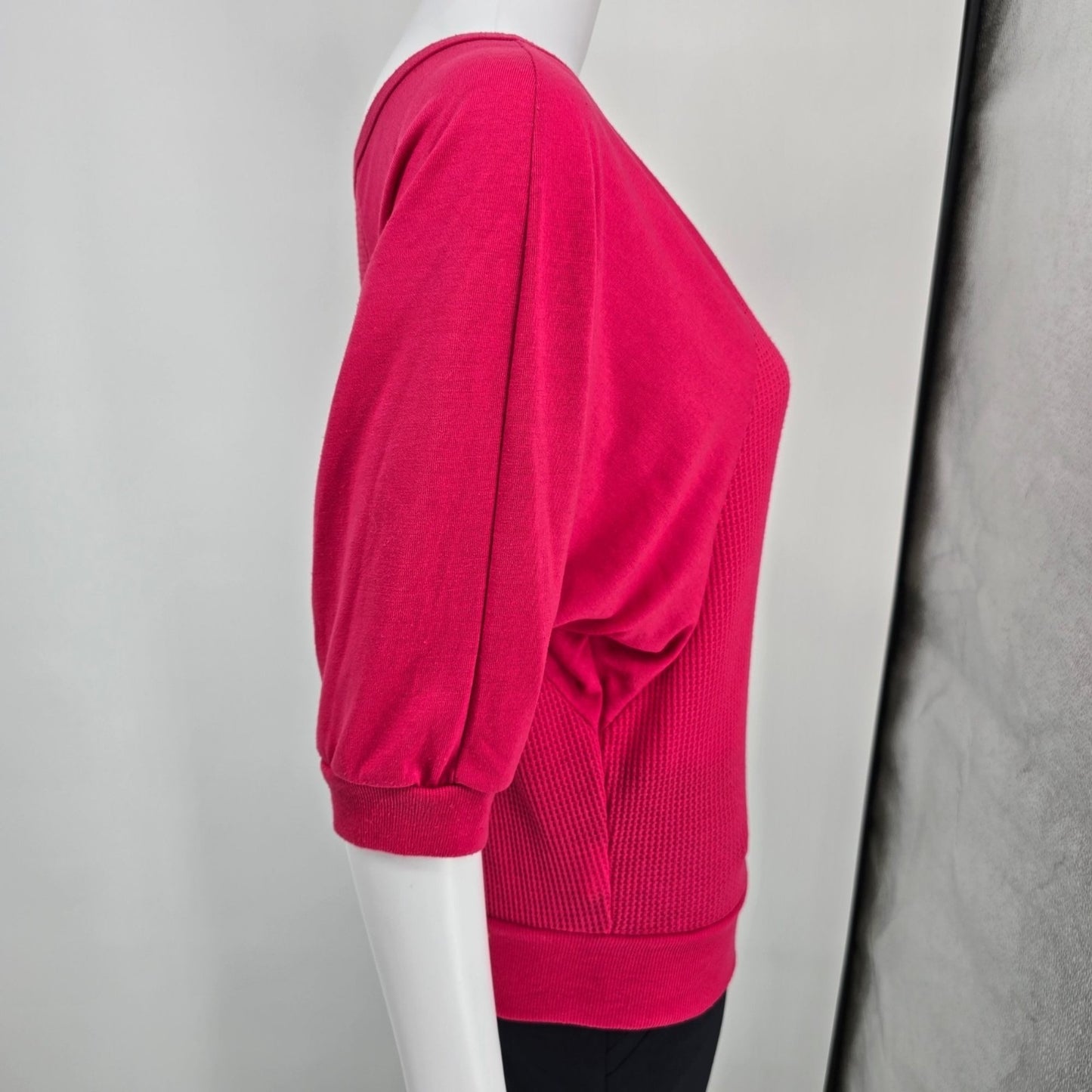 Vintage 1980s Miss Kalico California Pink Waffle Knit Batwing Pullover Top (M)