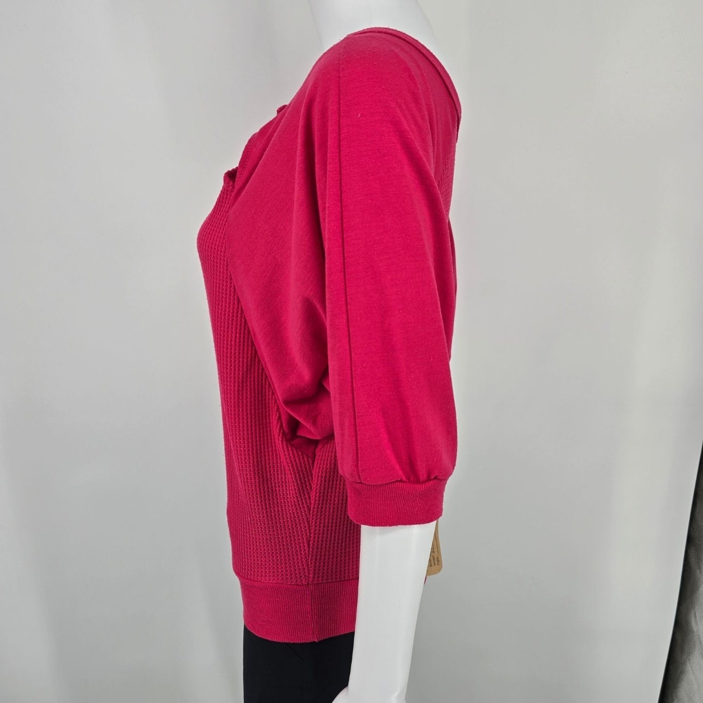 Vintage 1980s Miss Kalico California Pink Waffle Knit Batwing Pullover Top (M)