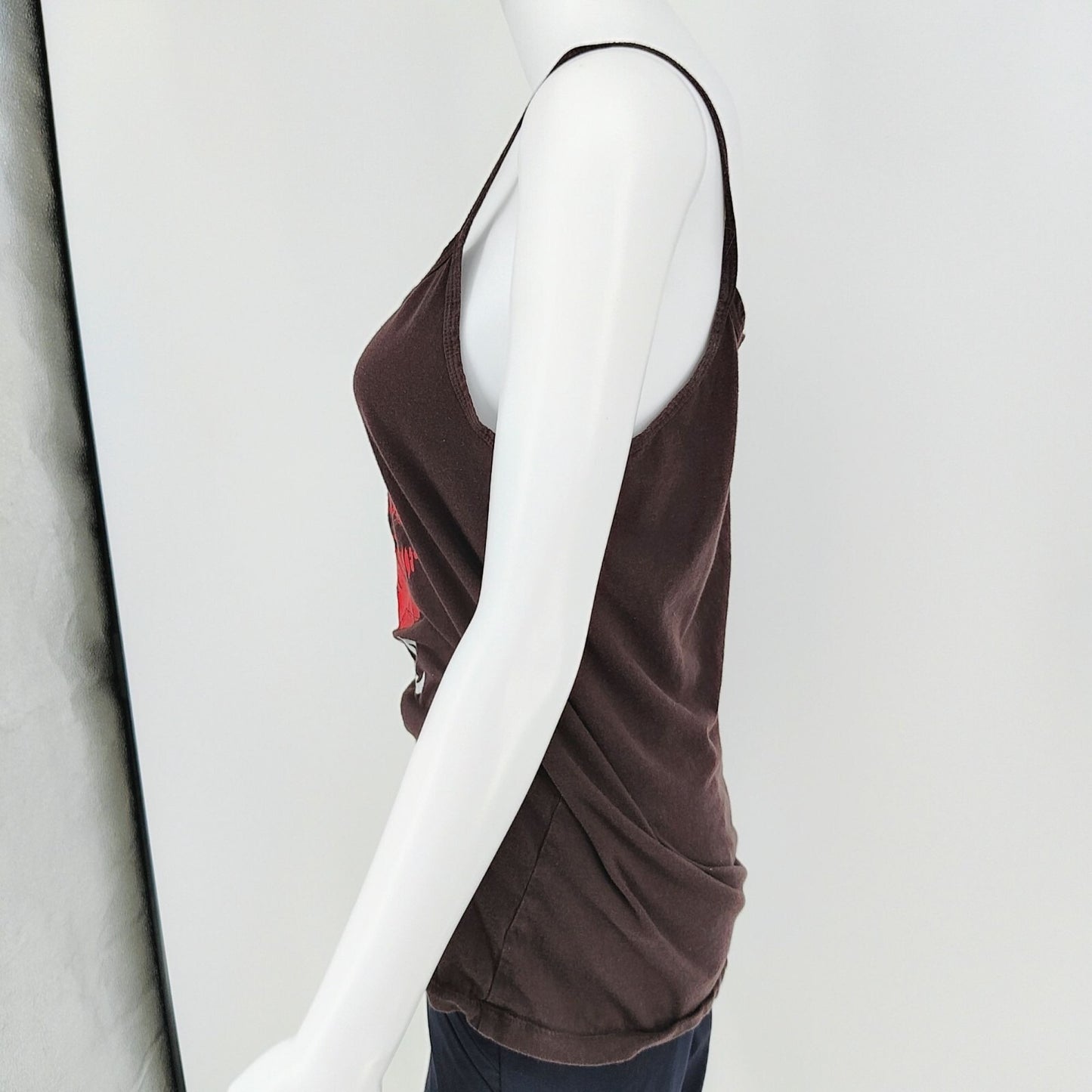 Bella "Don't Kiss & Tell" Lips Graphic Brown Spaghetti Strap Tank Top (XL)