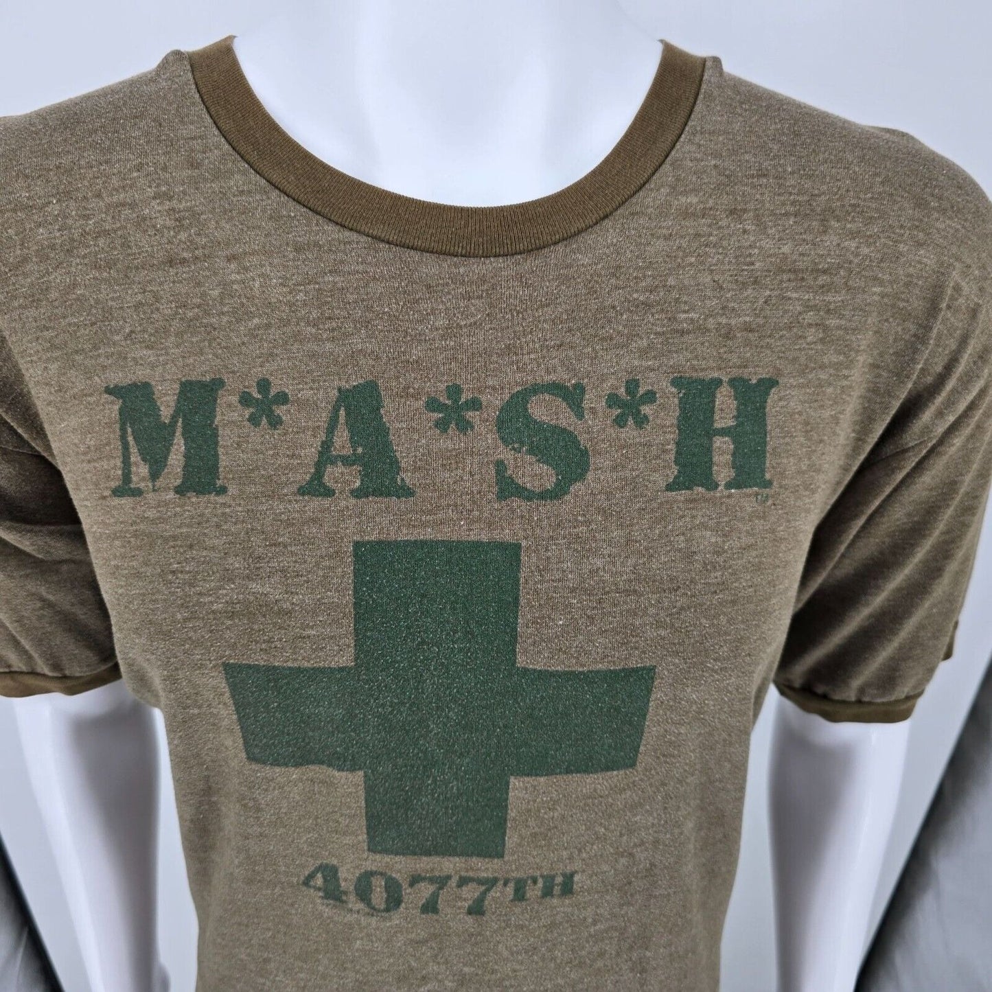 Vintage 2000s Thunder Creek Mash 4077th Made in USA Ringer Tee T-Shirt (L)