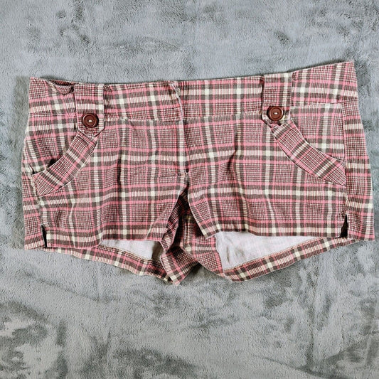 Vintage Anchor Blue Made in USA Juniors Pink and Gray Plaid Shorts (Size 11)