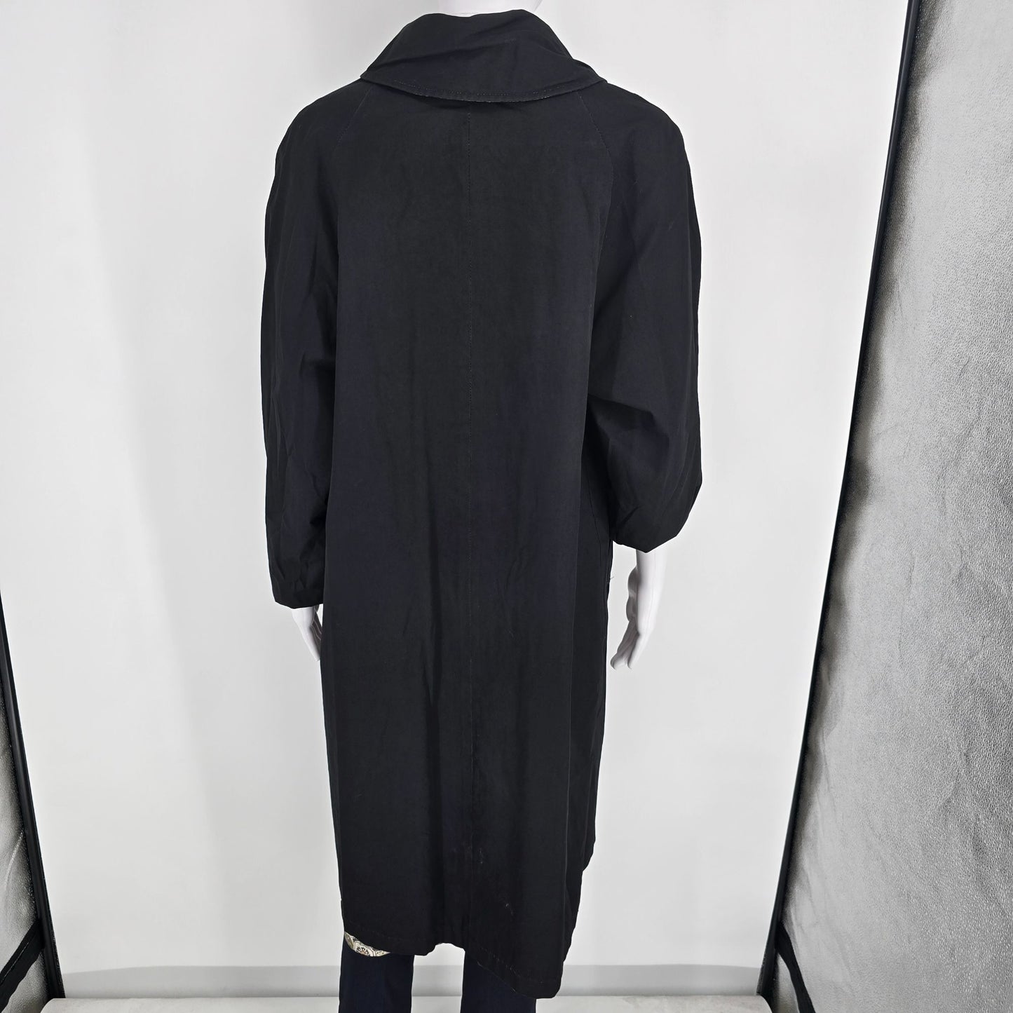 Vintage 1960s Unbranded Mosaic Tile Print/Black Reversible Coat (Large)