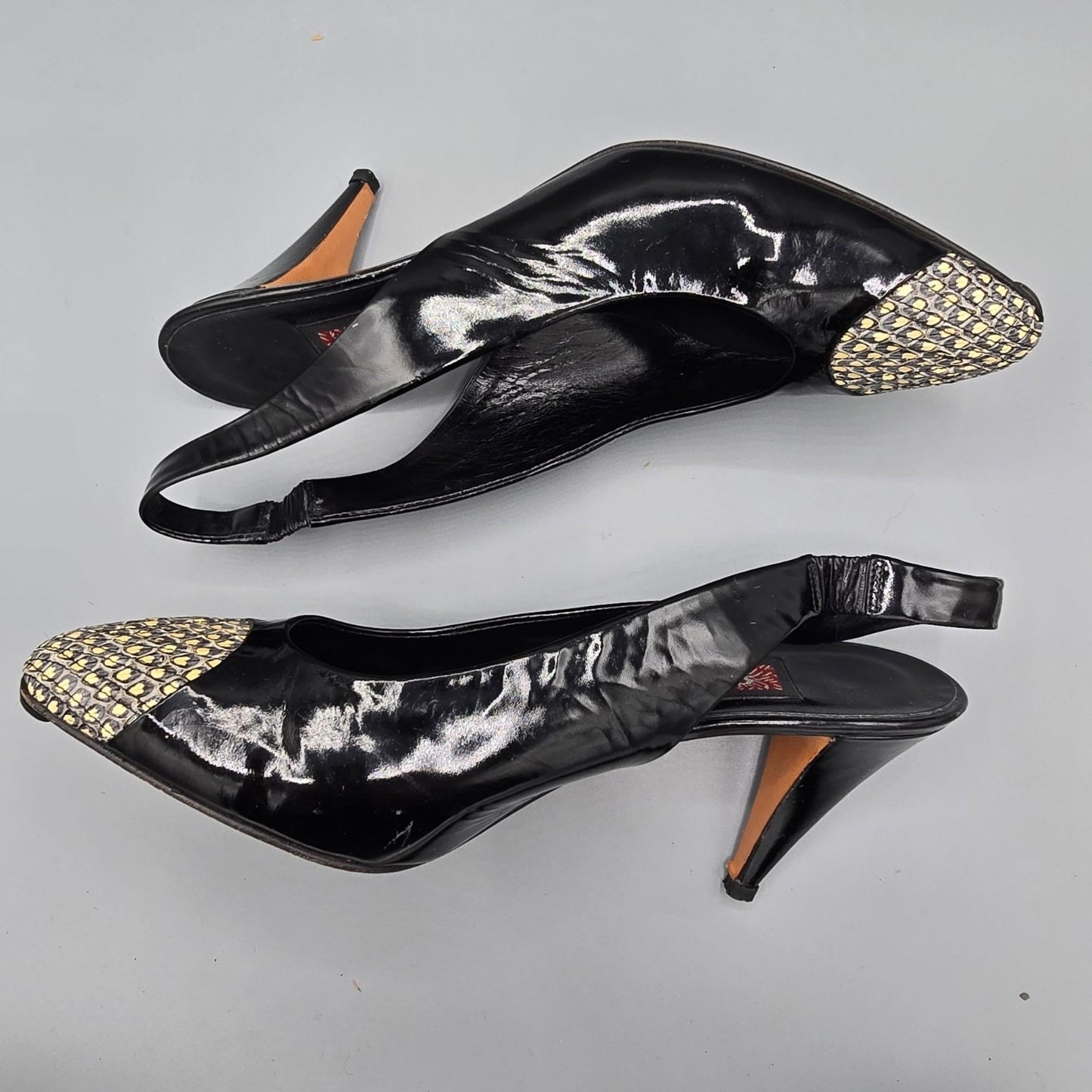 Vintage 1980s Anne Klein Made in Italy Black Patent Cap-Toe Slingback Heels (7M)