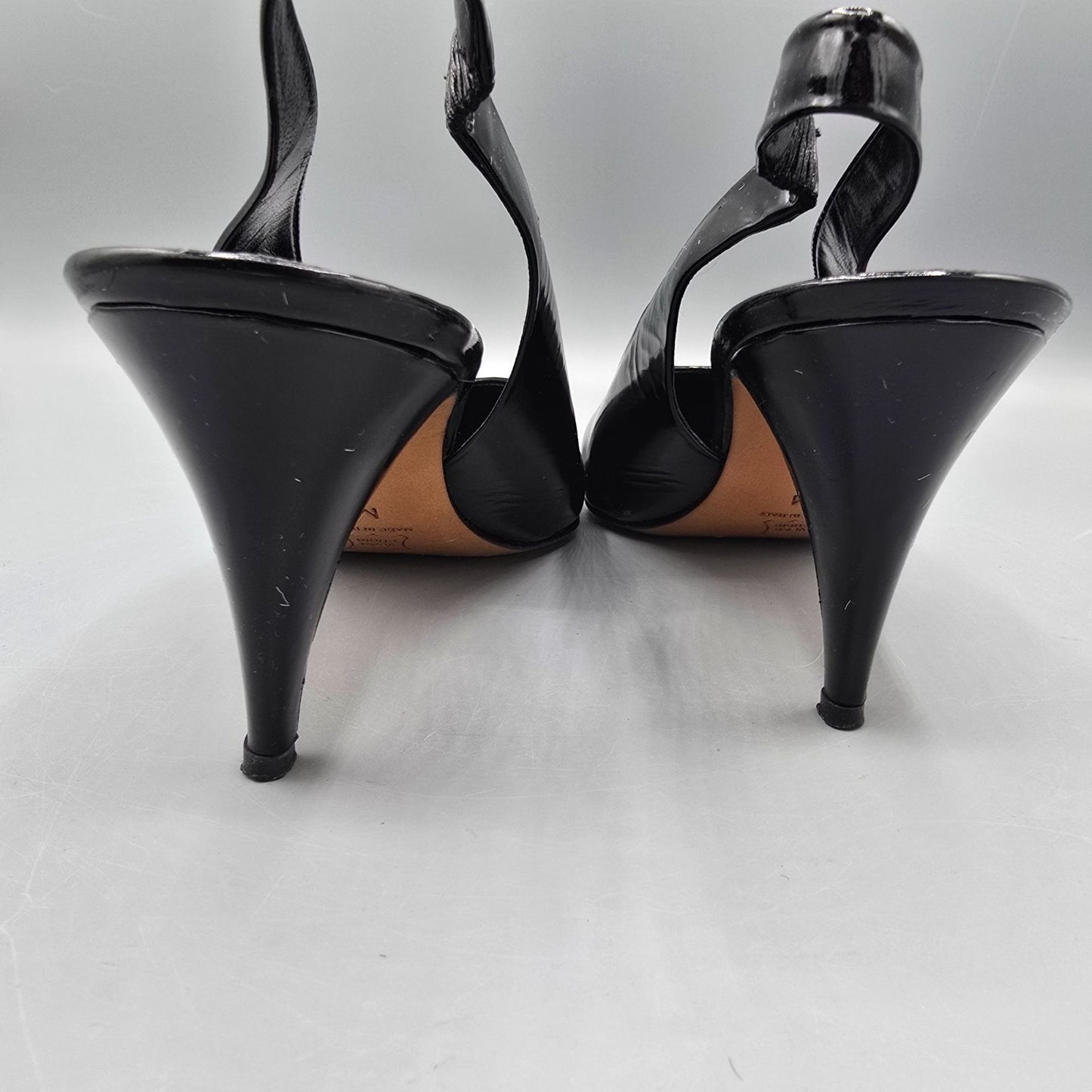 Vintage 1980s Anne Klein Made in Italy Black Patent Cap-Toe Slingback Heels (7M)