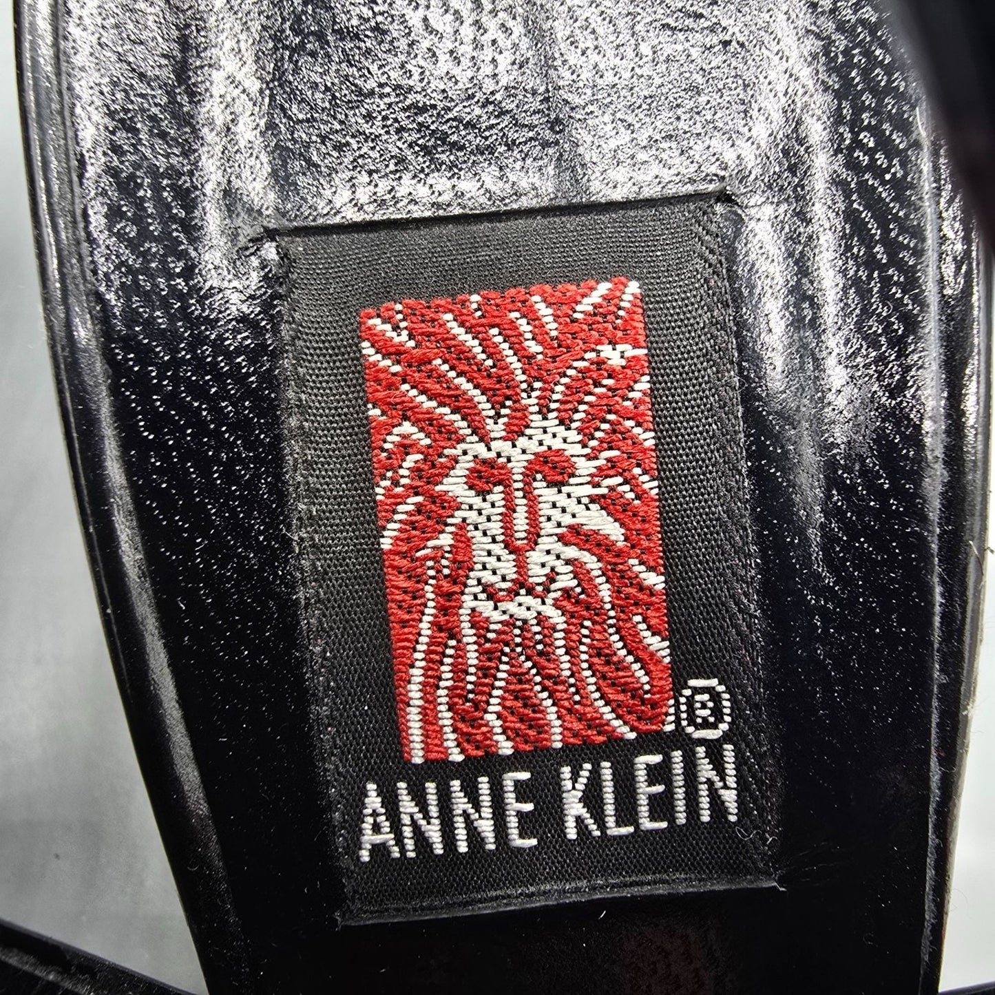 Vintage 1980s Anne Klein Made in Italy Black Patent Cap-Toe Slingback Heels (7M)