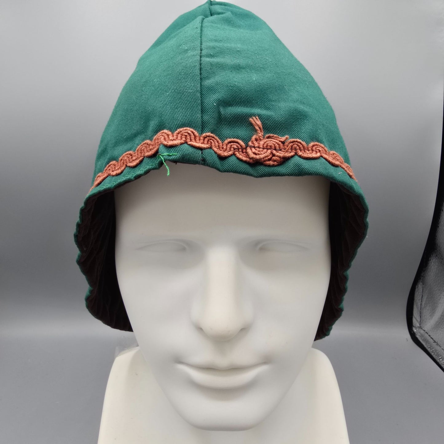 Vintage 1970s Handmade/Costume Forest Green Velveteen Lined Pointed Hood Cap