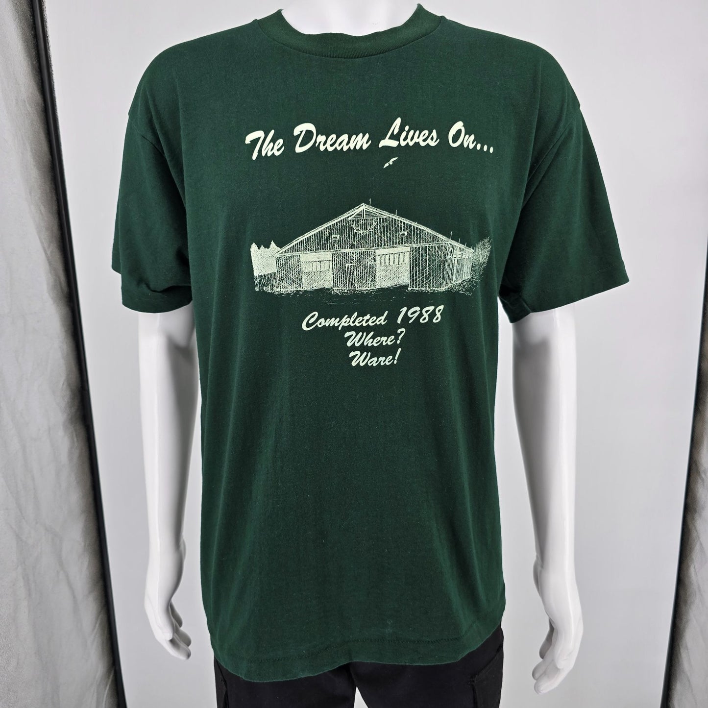 Vintage 1990s Fruit of the Loom God's Green Acre Ranch Missouri T-Shirt (XL)