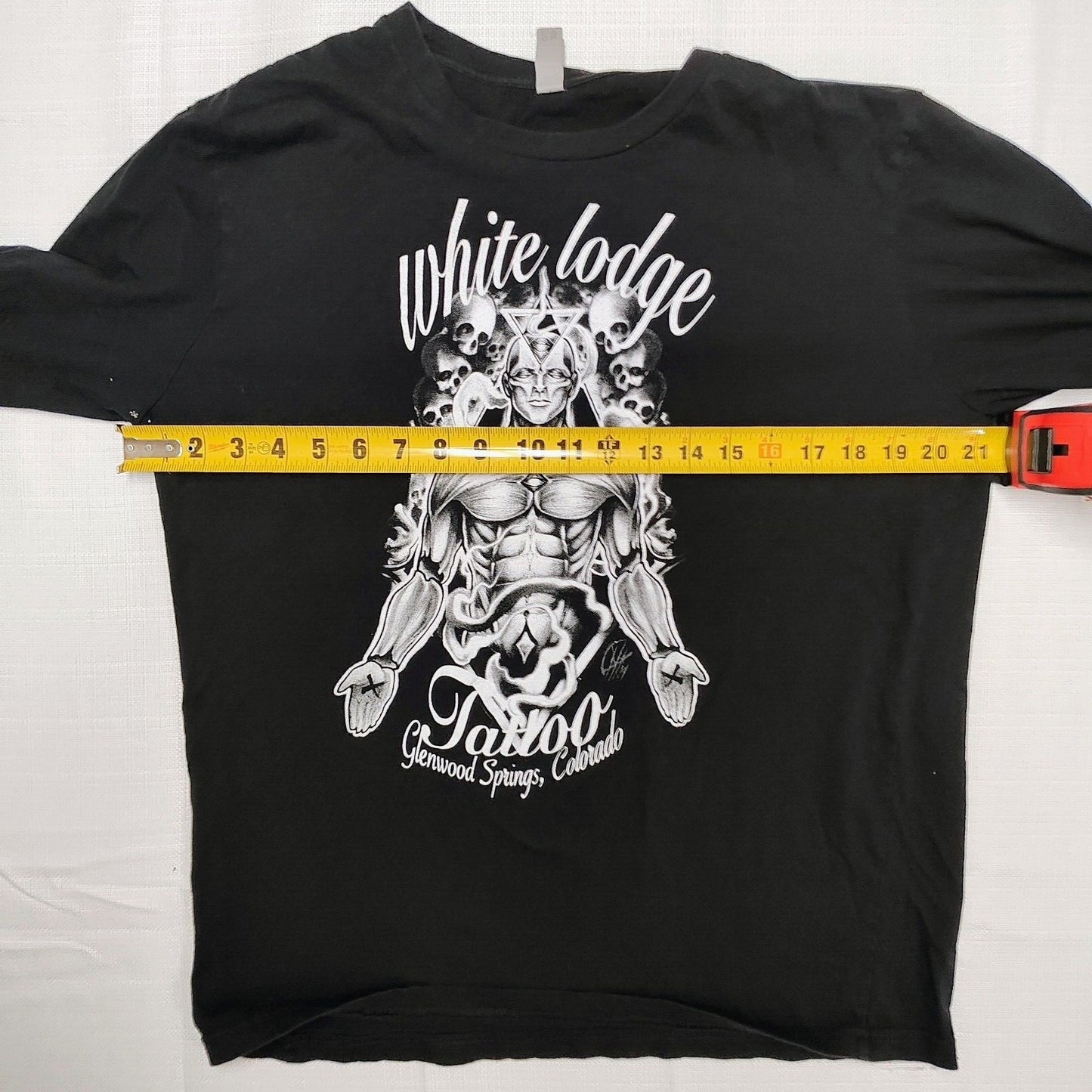 White Lodge Tattoo Glenwood Springs, Colorado Long-Sleeved T-Shirt (L)- *FLAW*