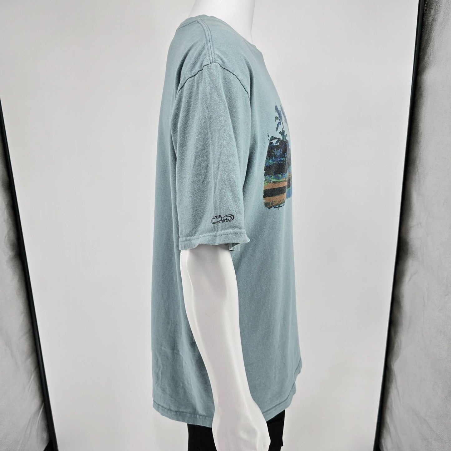 2020s Crazy Shirts Hawaii Seafoam Green Palm Coast Surf Graphic T-Shirt (L)