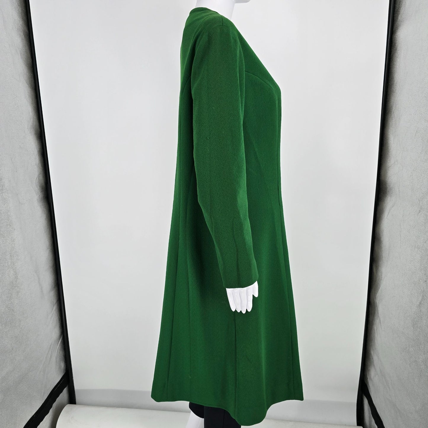 Vintage 1960s Lari-Lane Union Made Kelly Green Collarless A-Line Coat (M)