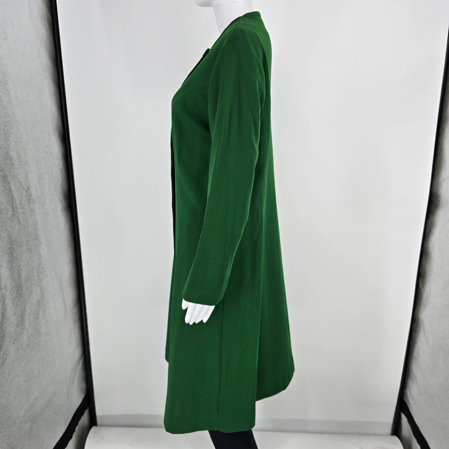 Vintage 1960s Lari-Lane Union Made Kelly Green Collarless A-Line Coat (M)