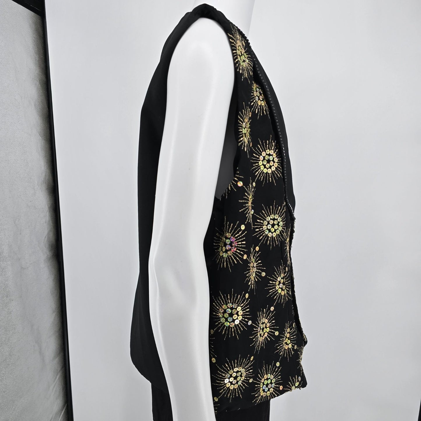 Vintage 1990s Rivars Stagewear Black Sunburst Sequin Rhinestone Trim Vest (XXL)