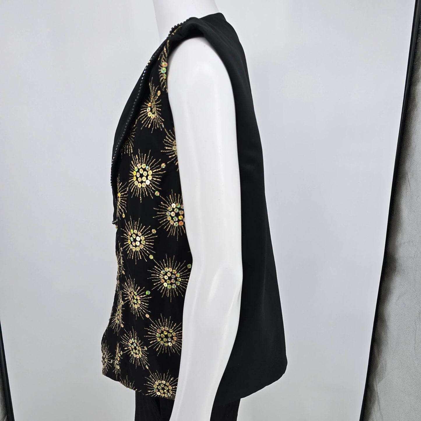 Vintage 1990s Rivars Stagewear Black Sunburst Sequin Rhinestone Trim Vest (XXL)