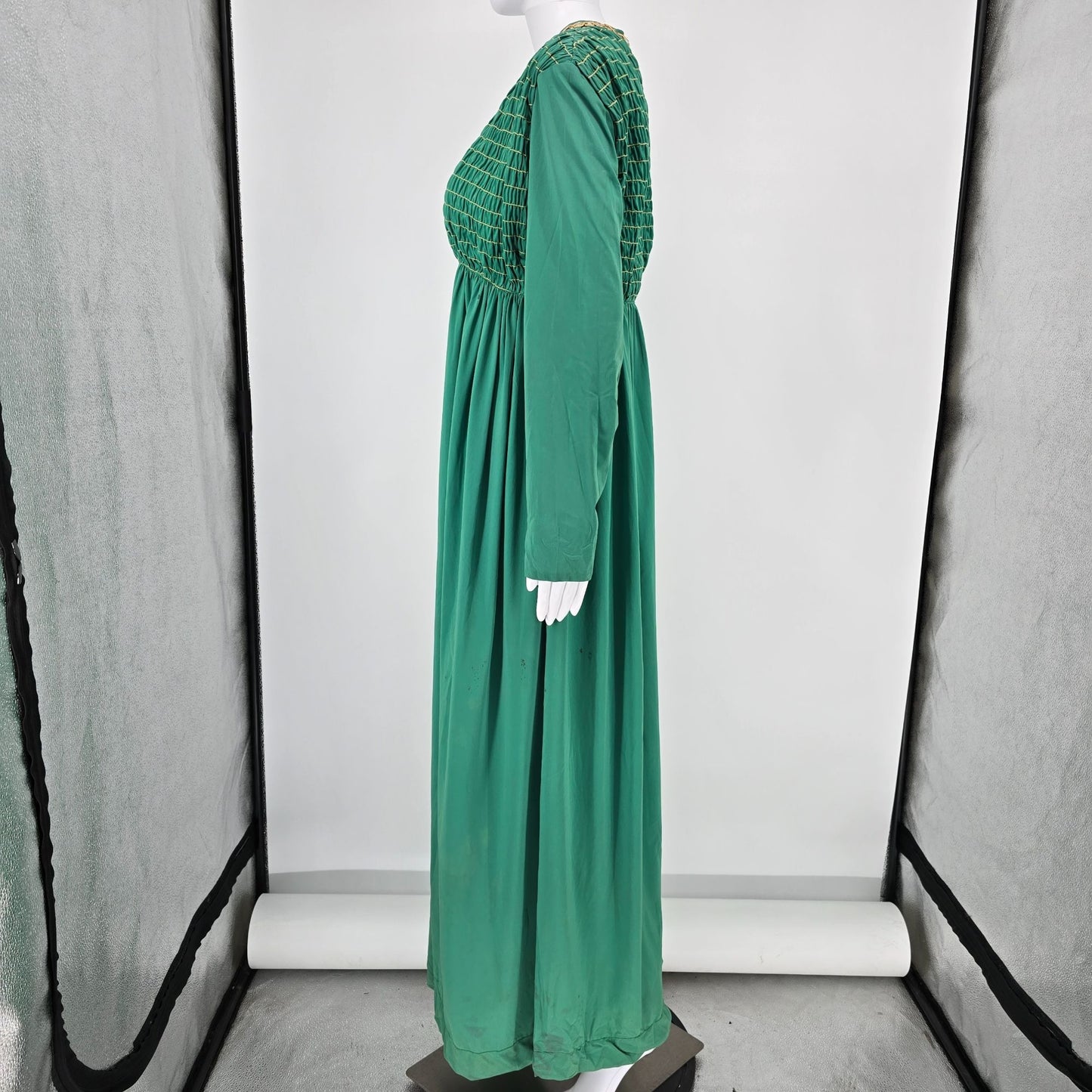 Vintage 1960s Tefft's Miami, Florida Emerald Green Jeweled Neck Maxi Dress (M)