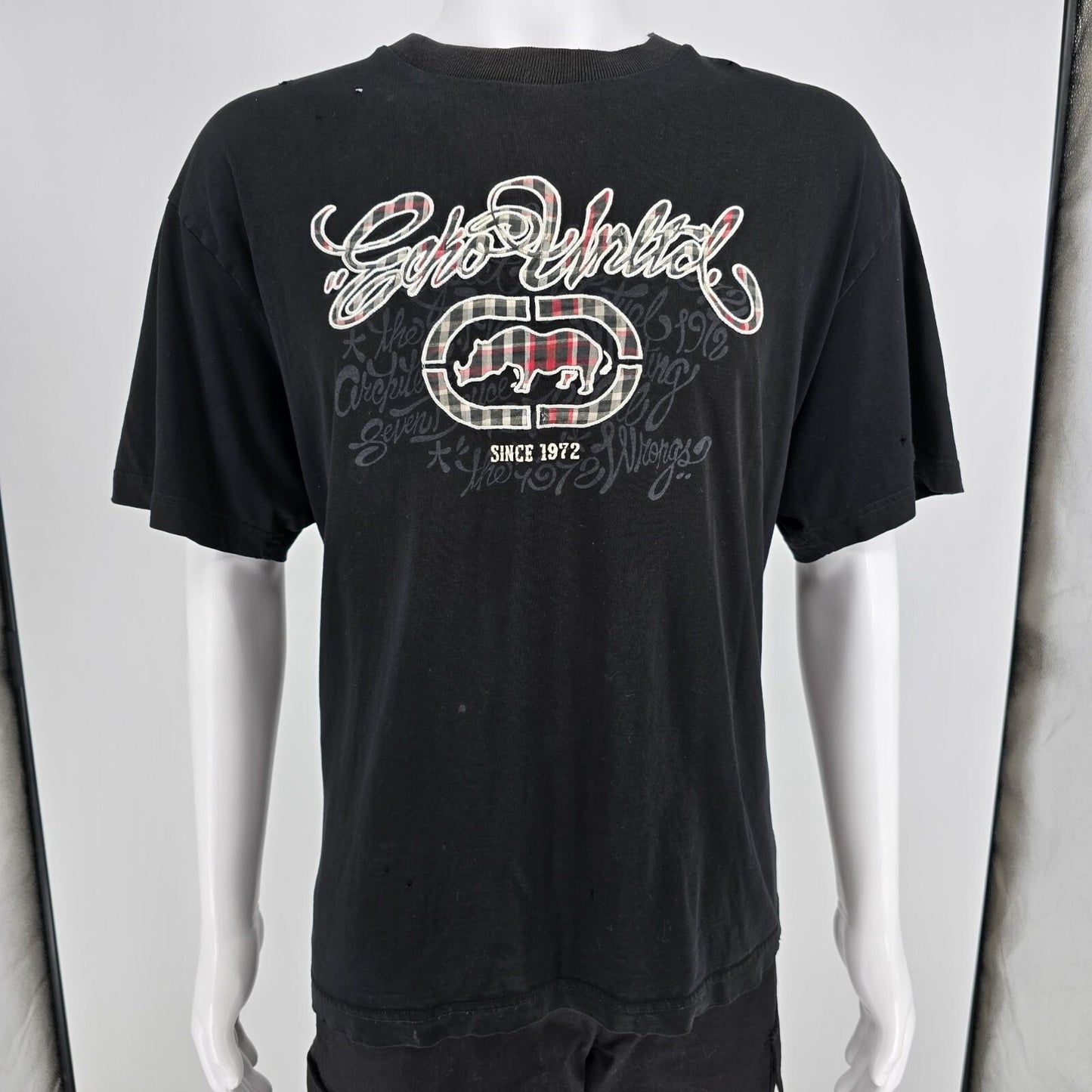 Distressed Vintage Y2K/Early 2000s Ecko Unltd. Plaid Rhino Logo T-Shirt (XXL)