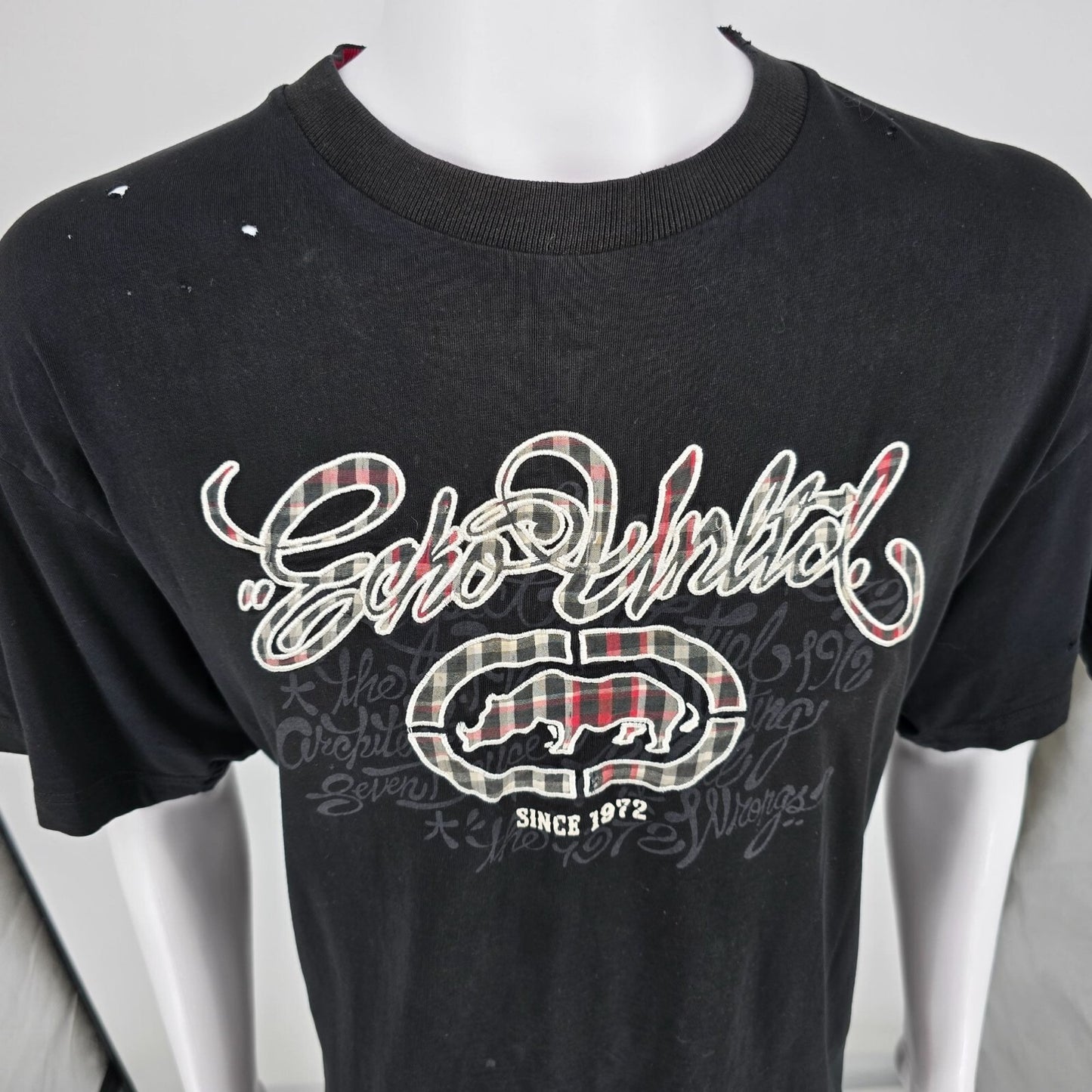 Distressed Vintage Y2K/Early 2000s Ecko Unltd. Plaid Rhino Logo T-Shirt (XXL)