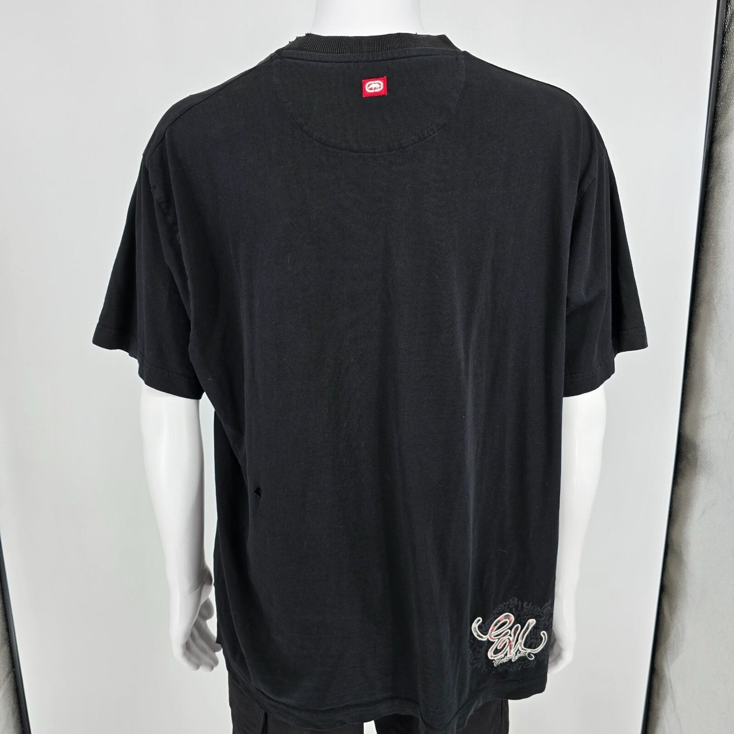 Distressed Vintage Y2K/Early 2000s Ecko Unltd. Plaid Rhino Logo T-Shirt (XXL)