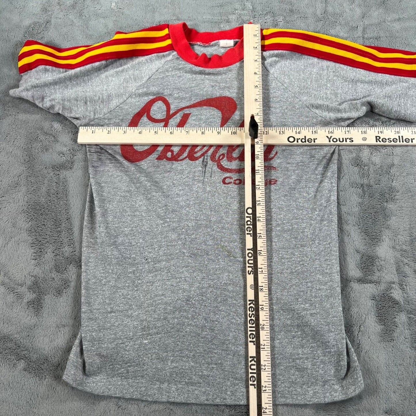 Vintage 70s/80s Gray Oberlin College Red/Yellow Shoulder Stripe T-Shirt (XXS)