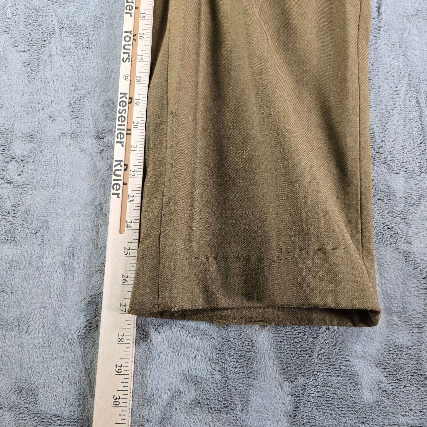 Distressed/Thrashed Vintage Early 1950s Green Button-Fly Work Trousers (32x27)