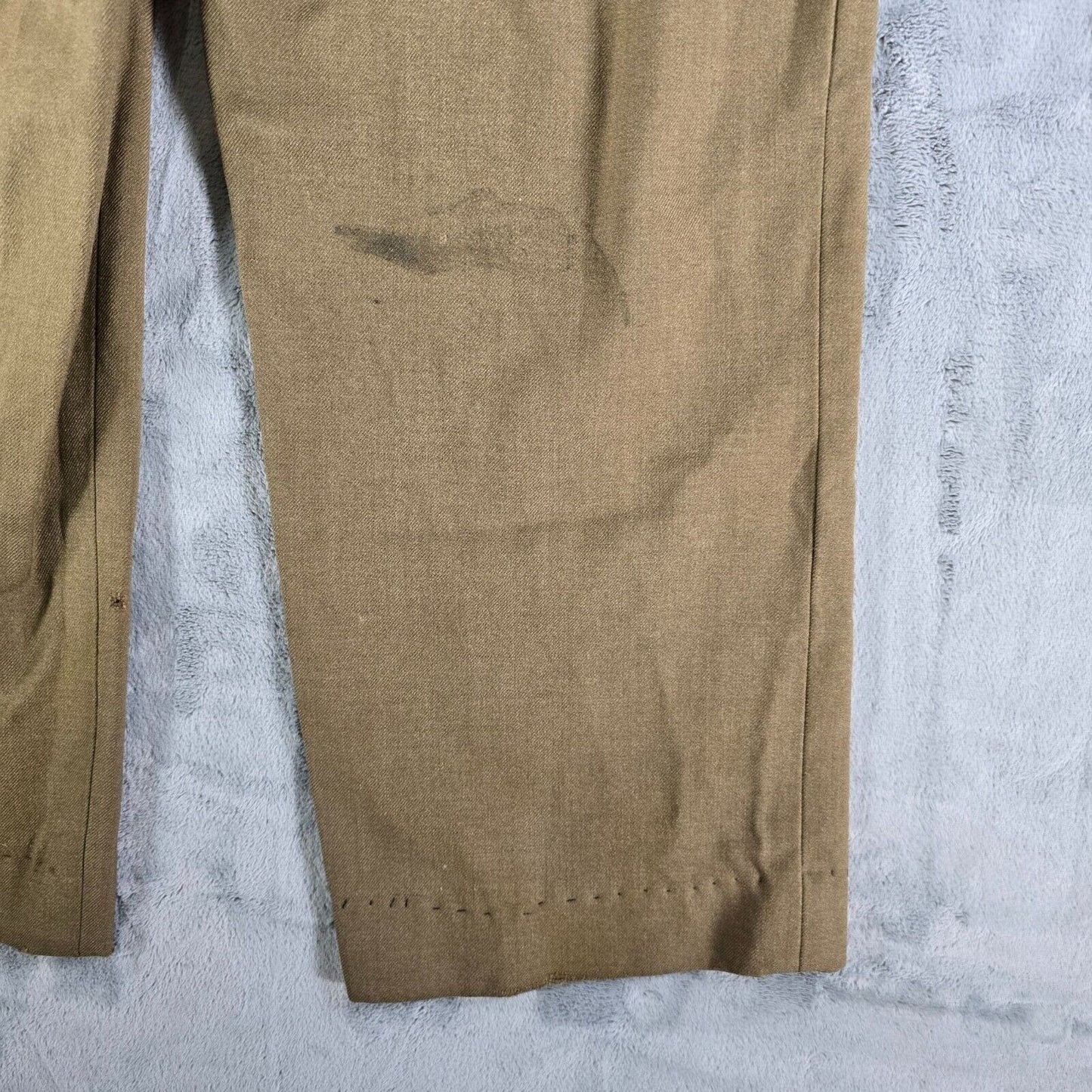 Distressed/Thrashed Vintage Early 1950s Green Button-Fly Work Trousers (32x27)