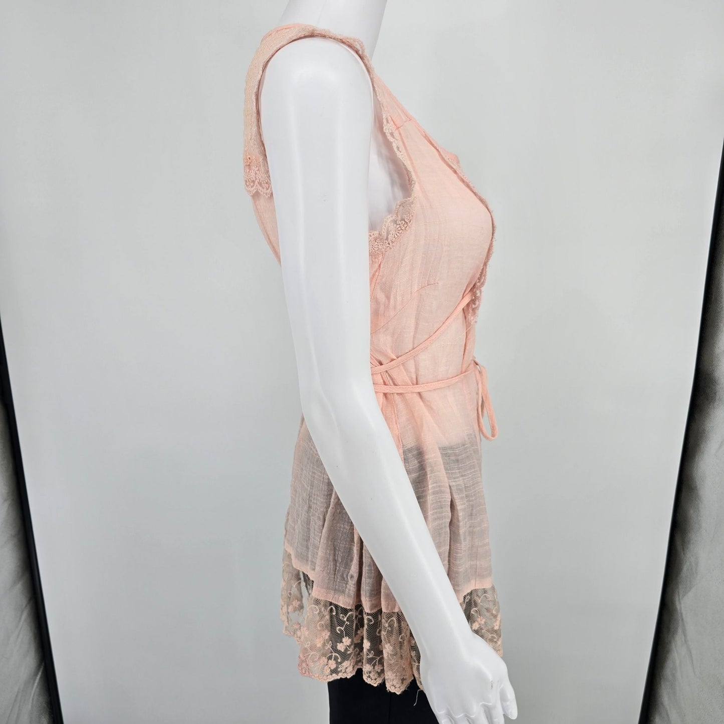 Rue21 Blush Pink Sleeveless Semi-Sheer Lace Trim Coquette Babydoll Top (Small)