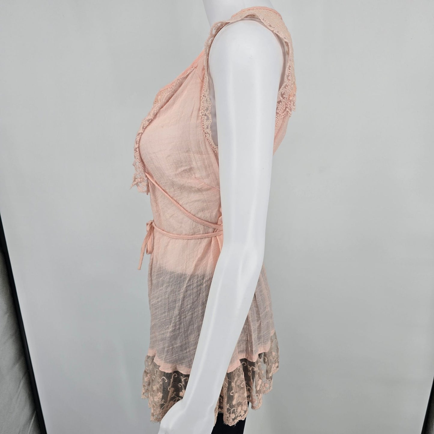 Rue21 Blush Pink Sleeveless Semi-Sheer Lace Trim Coquette Babydoll Top (Small)